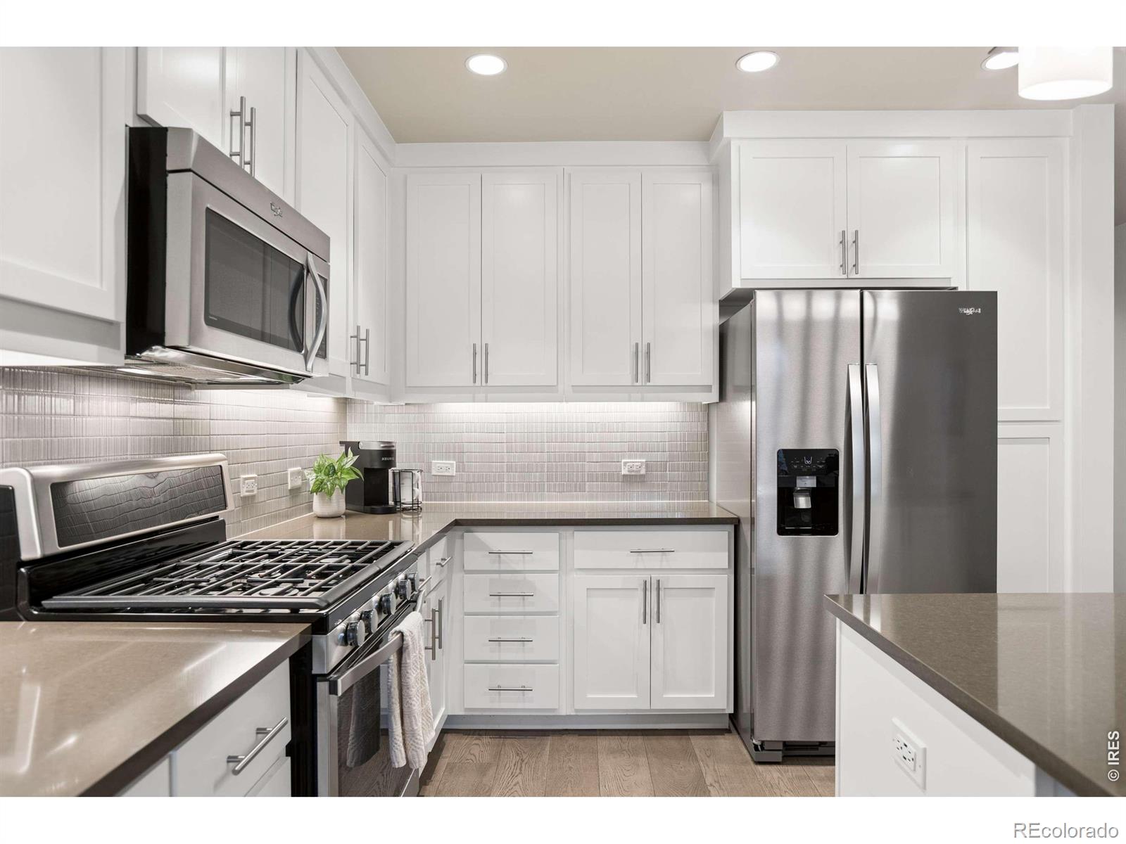 MLS Image #8 for 3401  arapahoe avenue,boulder, Colorado
