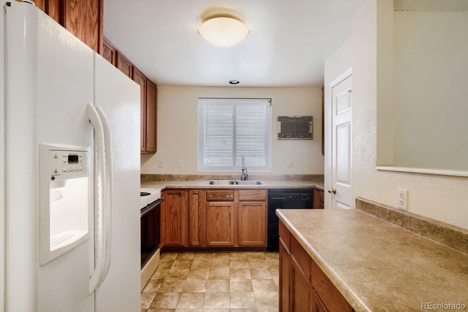 MLS Image #7 for 1346 s bahama street,aurora, Colorado