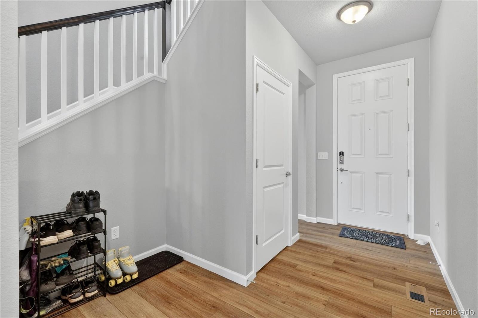 MLS Image #6 for 6563 e 117th court,thornton, Colorado