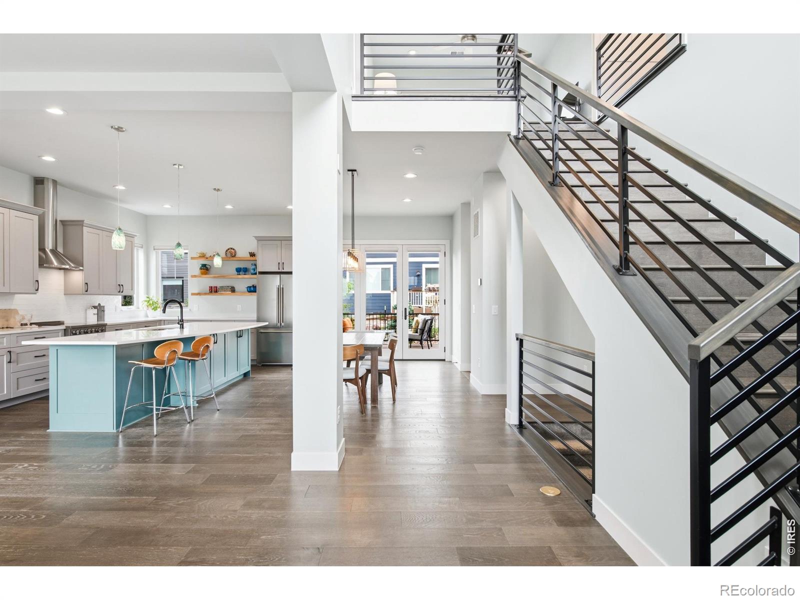 MLS Image #8 for 917  arapahoe circle,louisville, Colorado