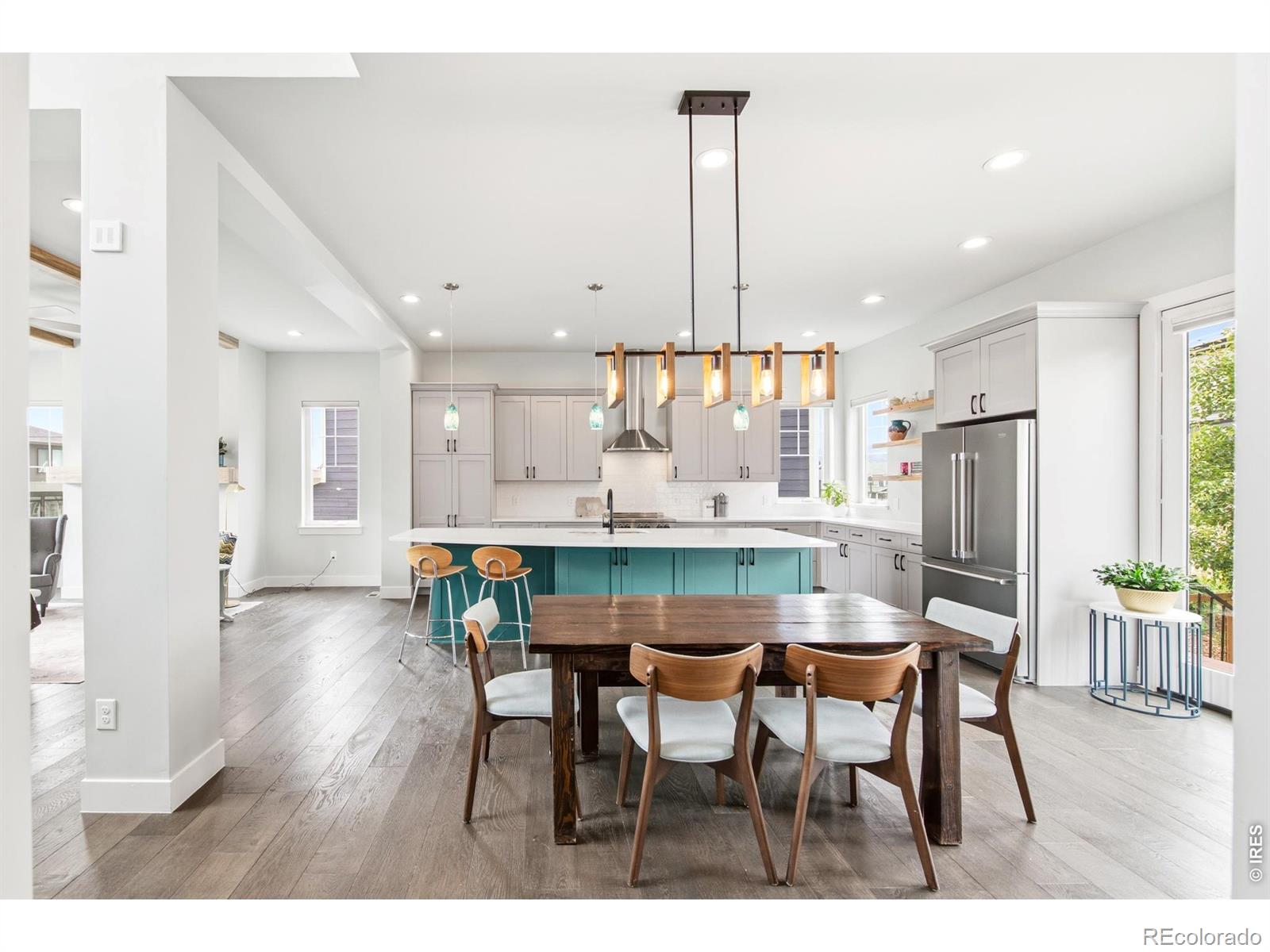 MLS Image #9 for 917  arapahoe circle,louisville, Colorado