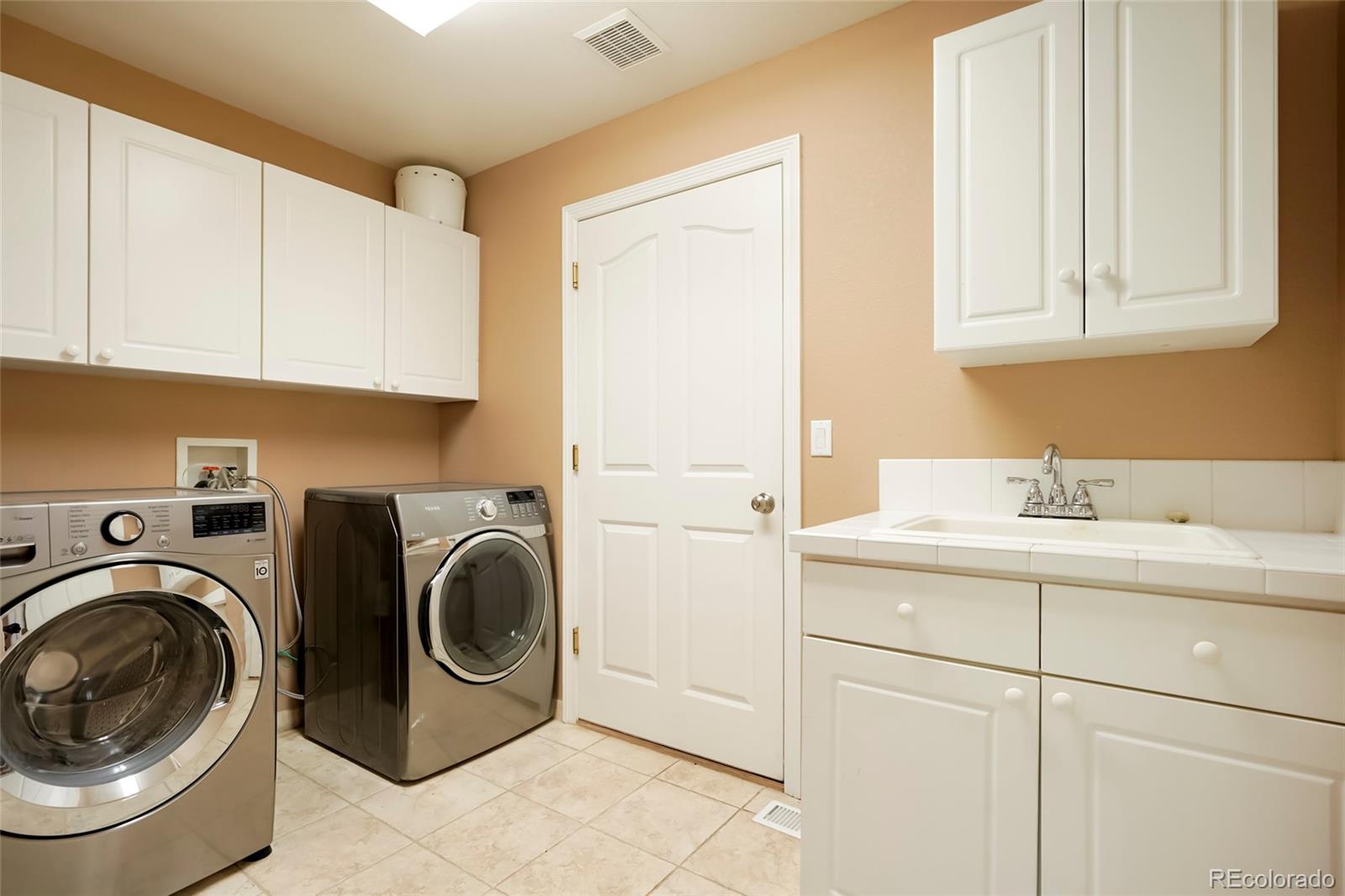 MLS Image #21 for 10473  grizzly gulch ,highlands ranch, Colorado