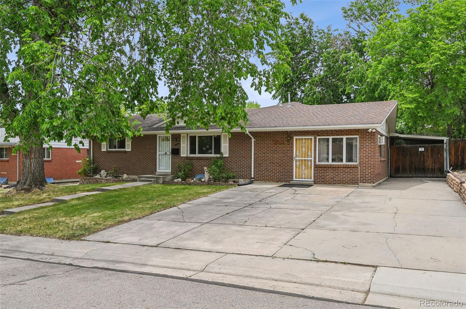 MLS Image #1 for 1373 s cape way,lakewood, Colorado