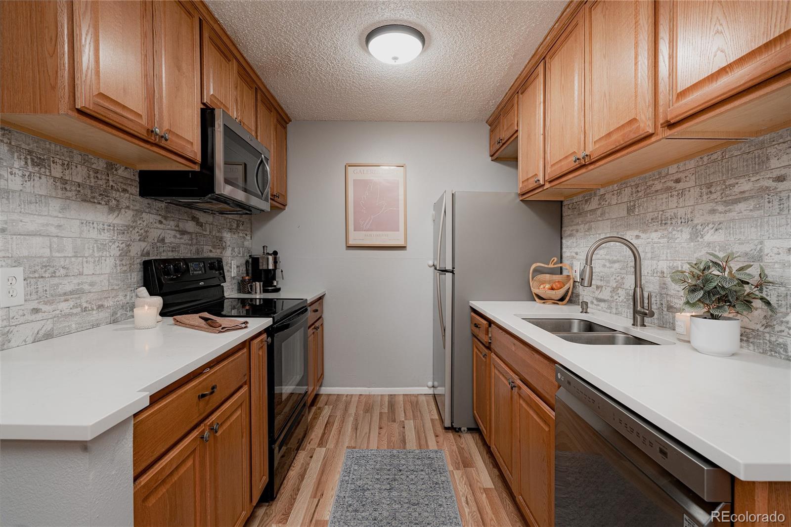 MLS Image #4 for 381 s ames street,lakewood, Colorado