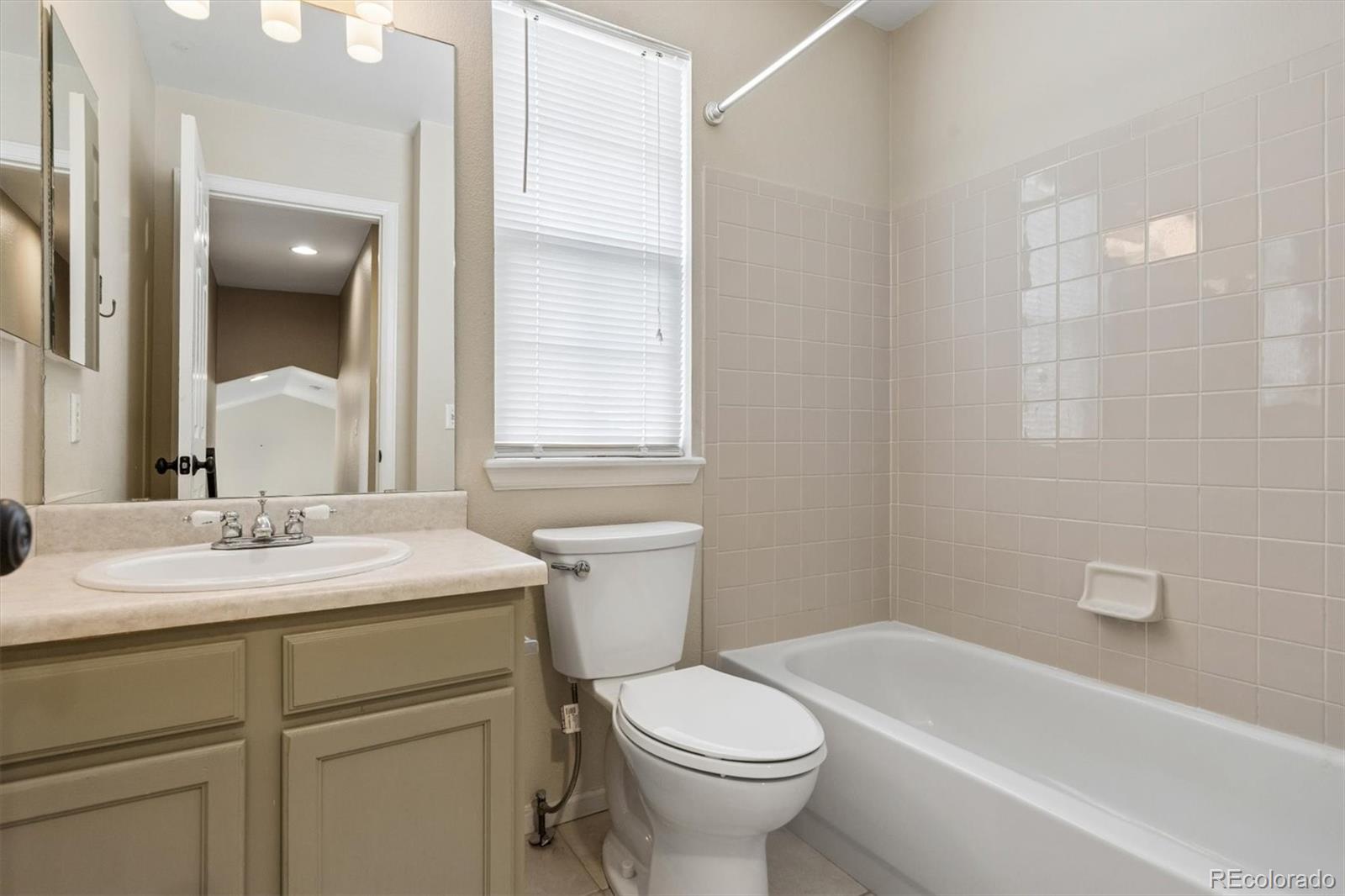 MLS Image #22 for 3937  garnet way,highlands ranch, Colorado