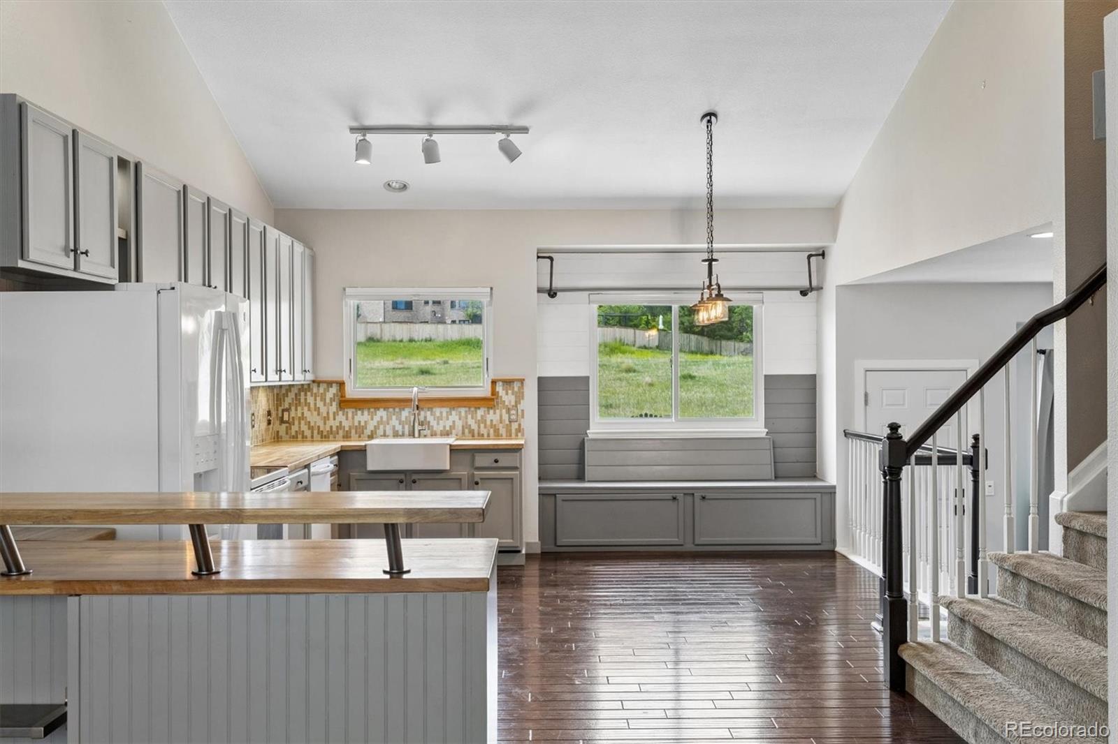 MLS Image #8 for 3937  garnet way,highlands ranch, Colorado