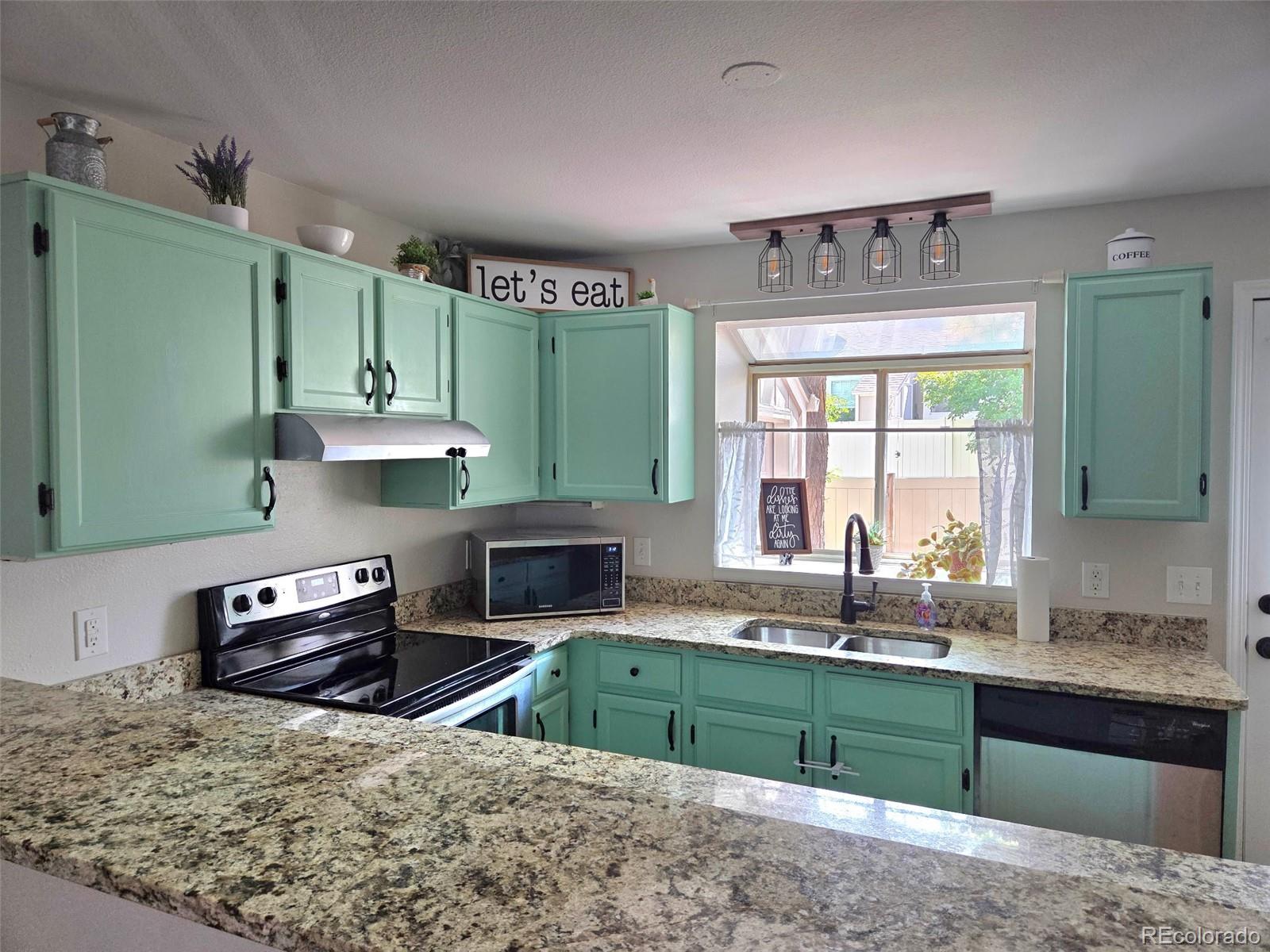 MLS Image #8 for 9709 w chatfield avenue,littleton, Colorado