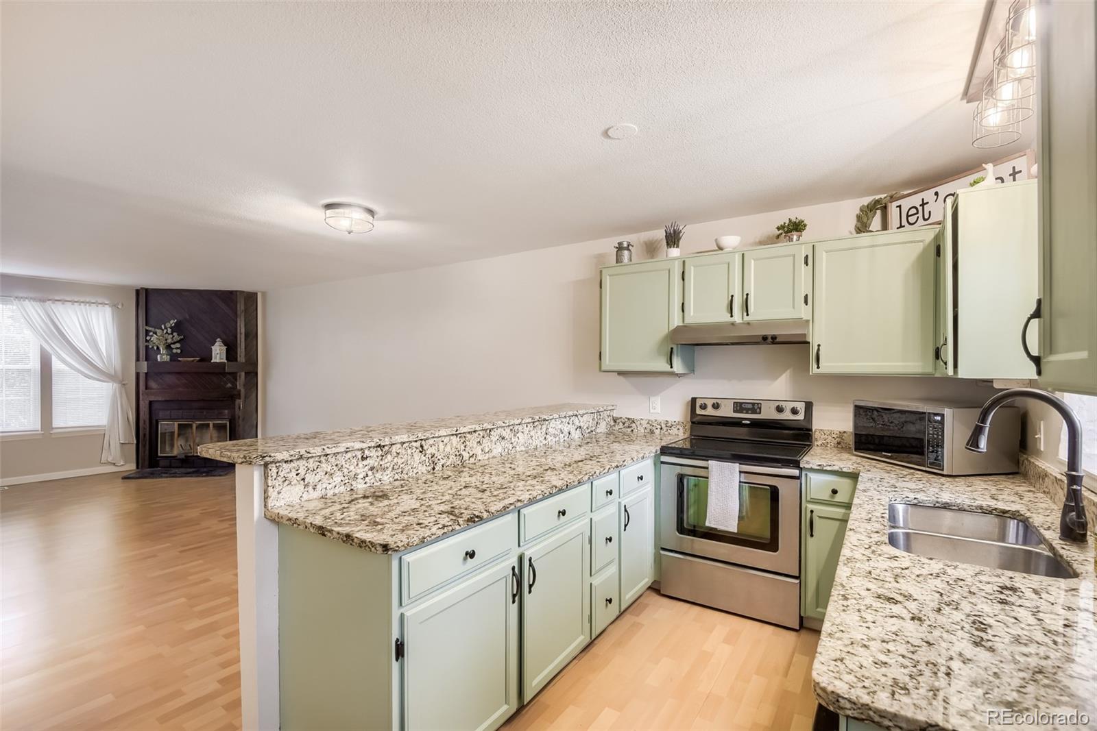 MLS Image #9 for 9709 w chatfield avenue,littleton, Colorado