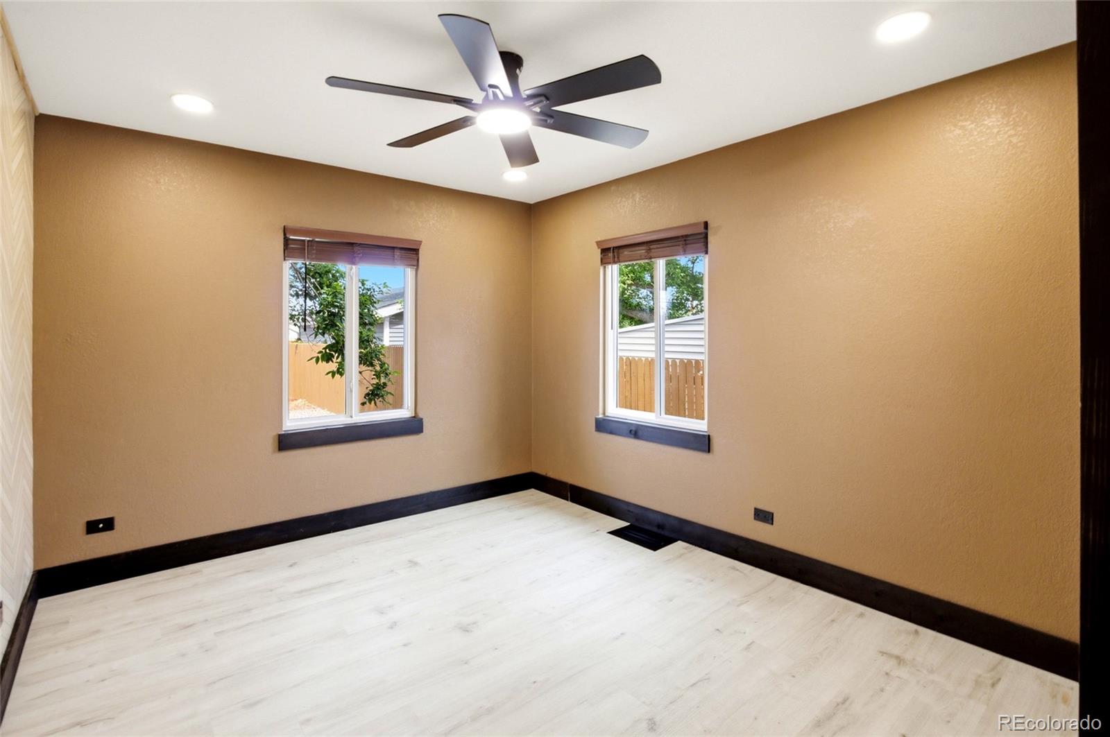 MLS Image #8 for 5065  eliot street,denver, Colorado