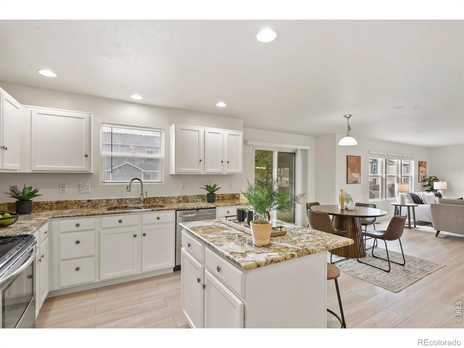 MLS Image #19 for 10039  granby drive,commerce city, Colorado