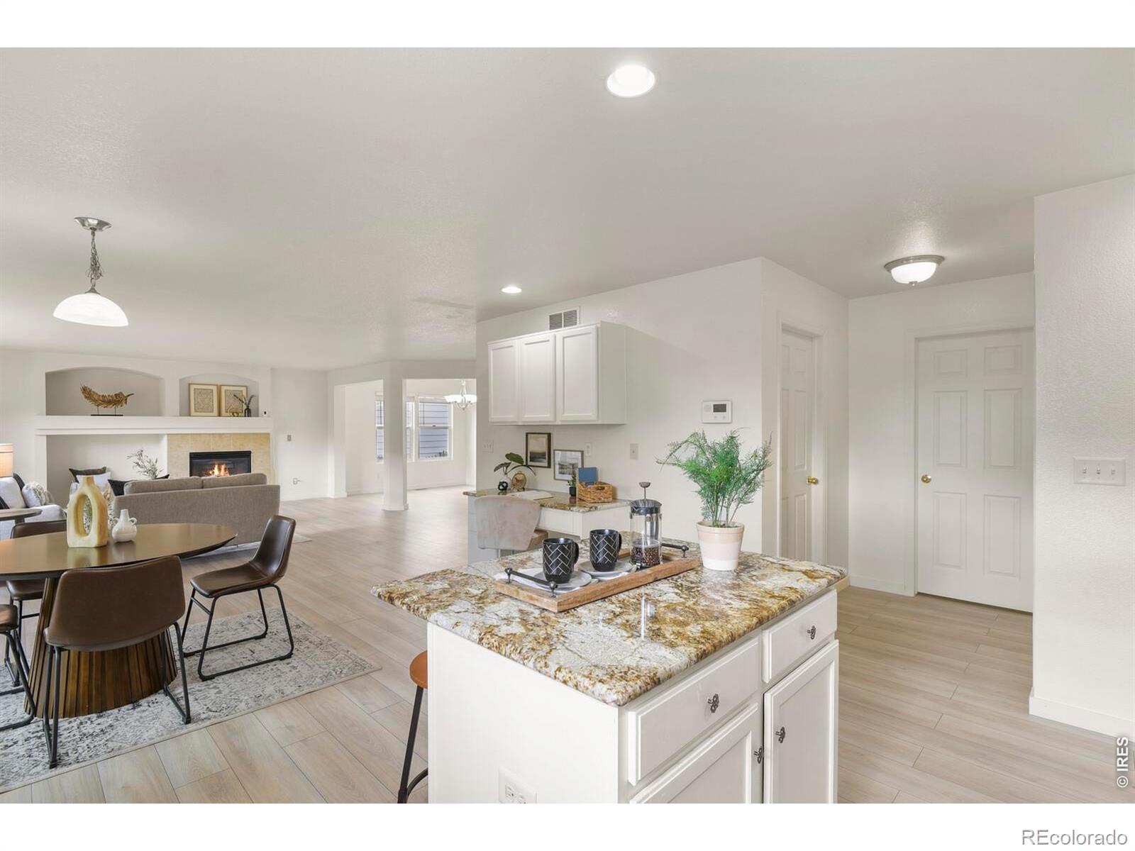 MLS Image #21 for 10039  granby drive,commerce city, Colorado