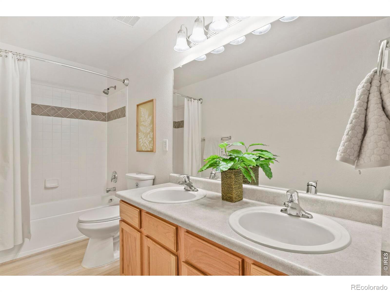 MLS Image #32 for 10039  granby drive,commerce city, Colorado