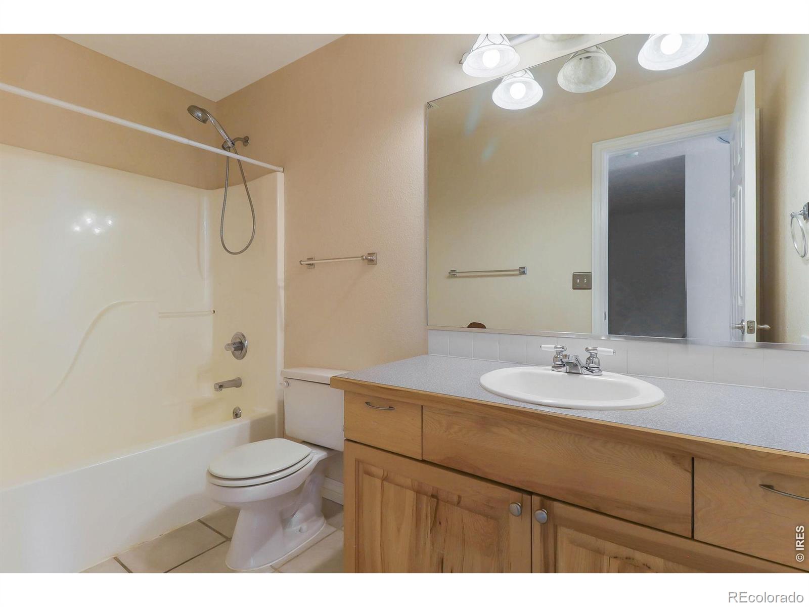 MLS Image #14 for 125  52nd avenue,greeley, Colorado