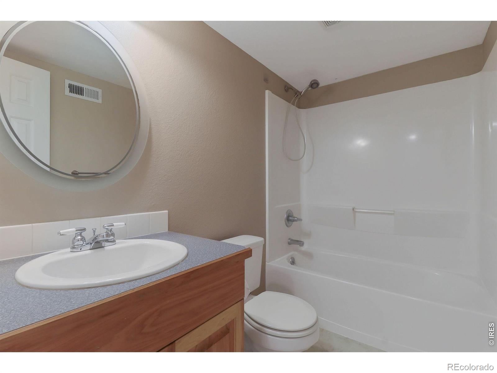 MLS Image #20 for 125  52nd avenue,greeley, Colorado