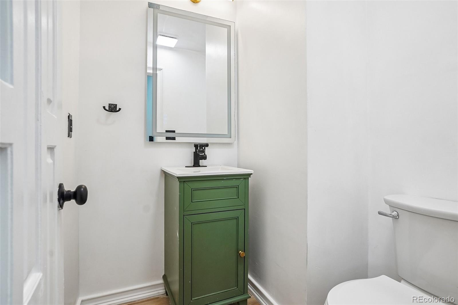 MLS Image #20 for 7200 e exposition avenue,denver, Colorado