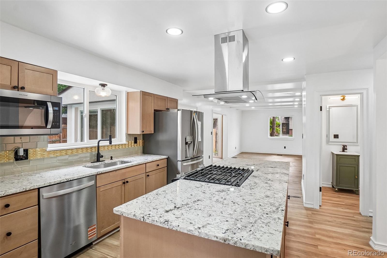 MLS Image #5 for 7200 e exposition avenue,denver, Colorado