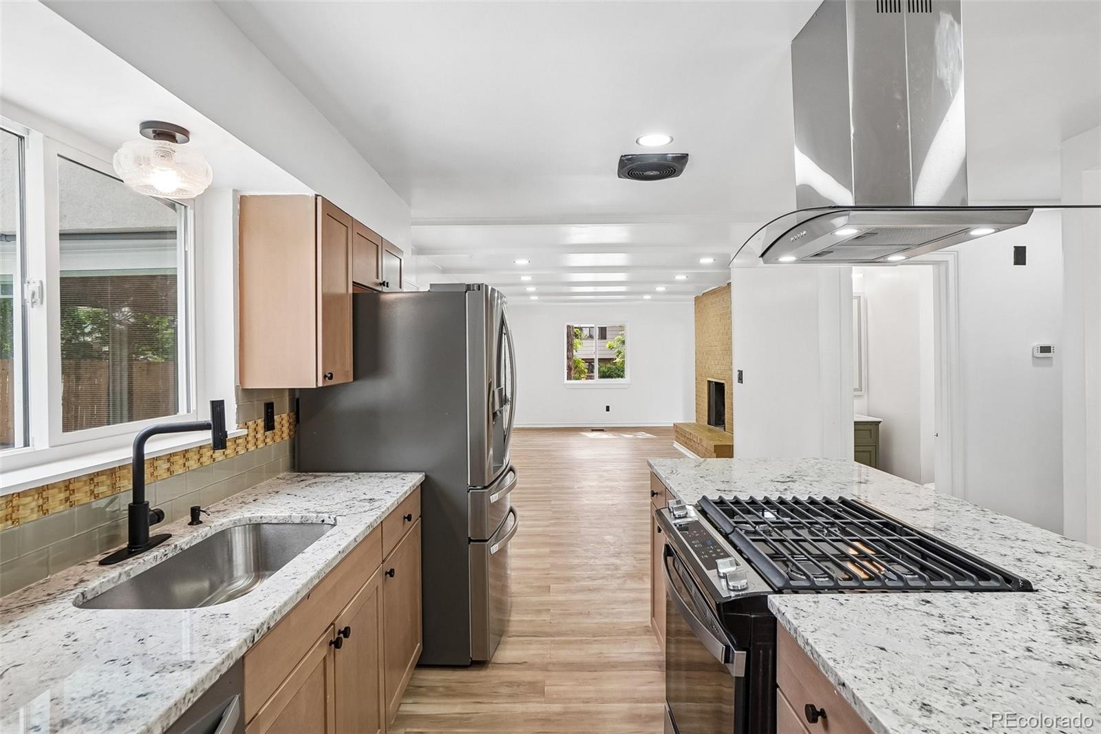 MLS Image #6 for 7200 e exposition avenue,denver, Colorado