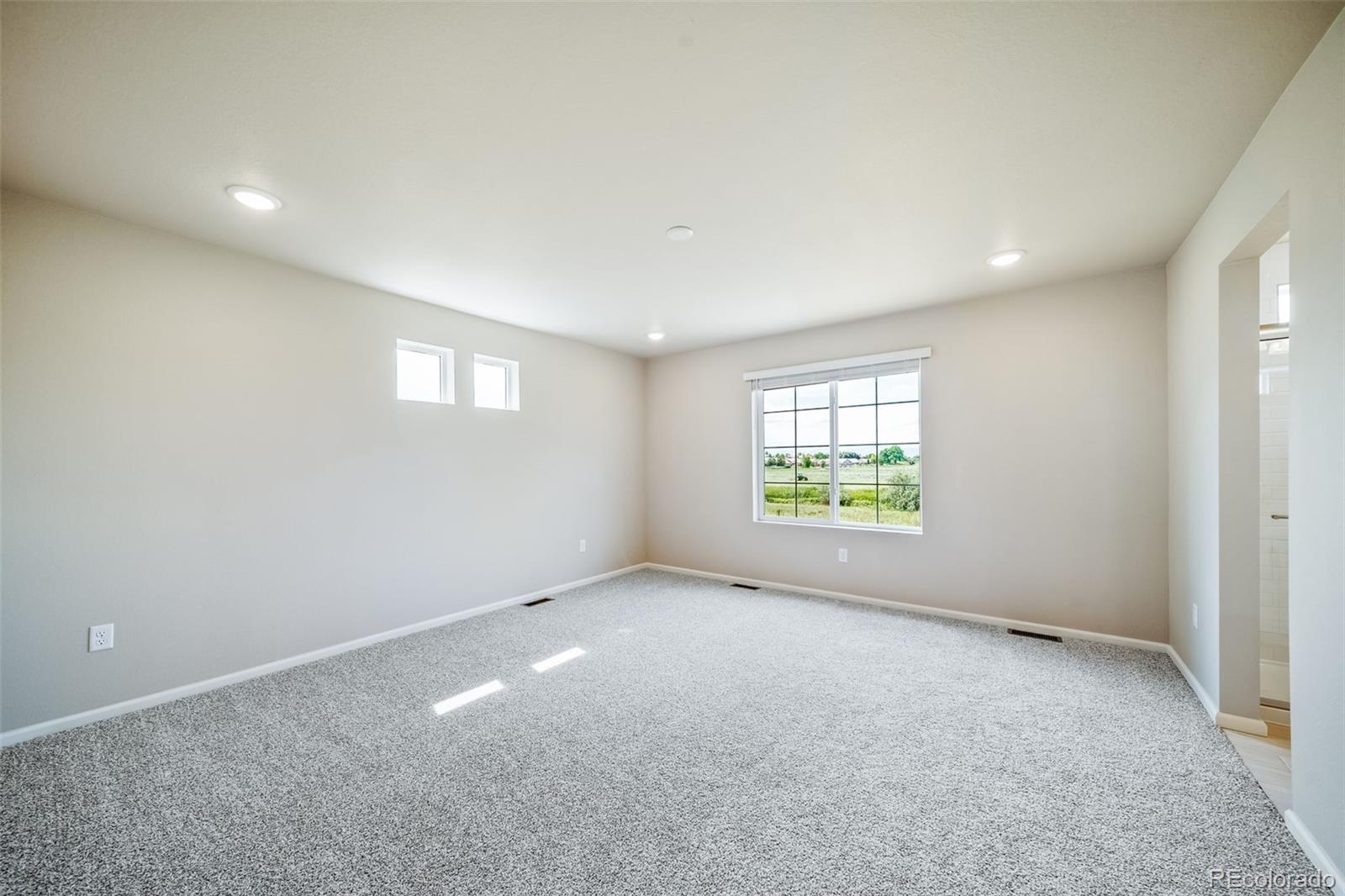 MLS Image #17 for 28655 e 4th place,watkins, Colorado