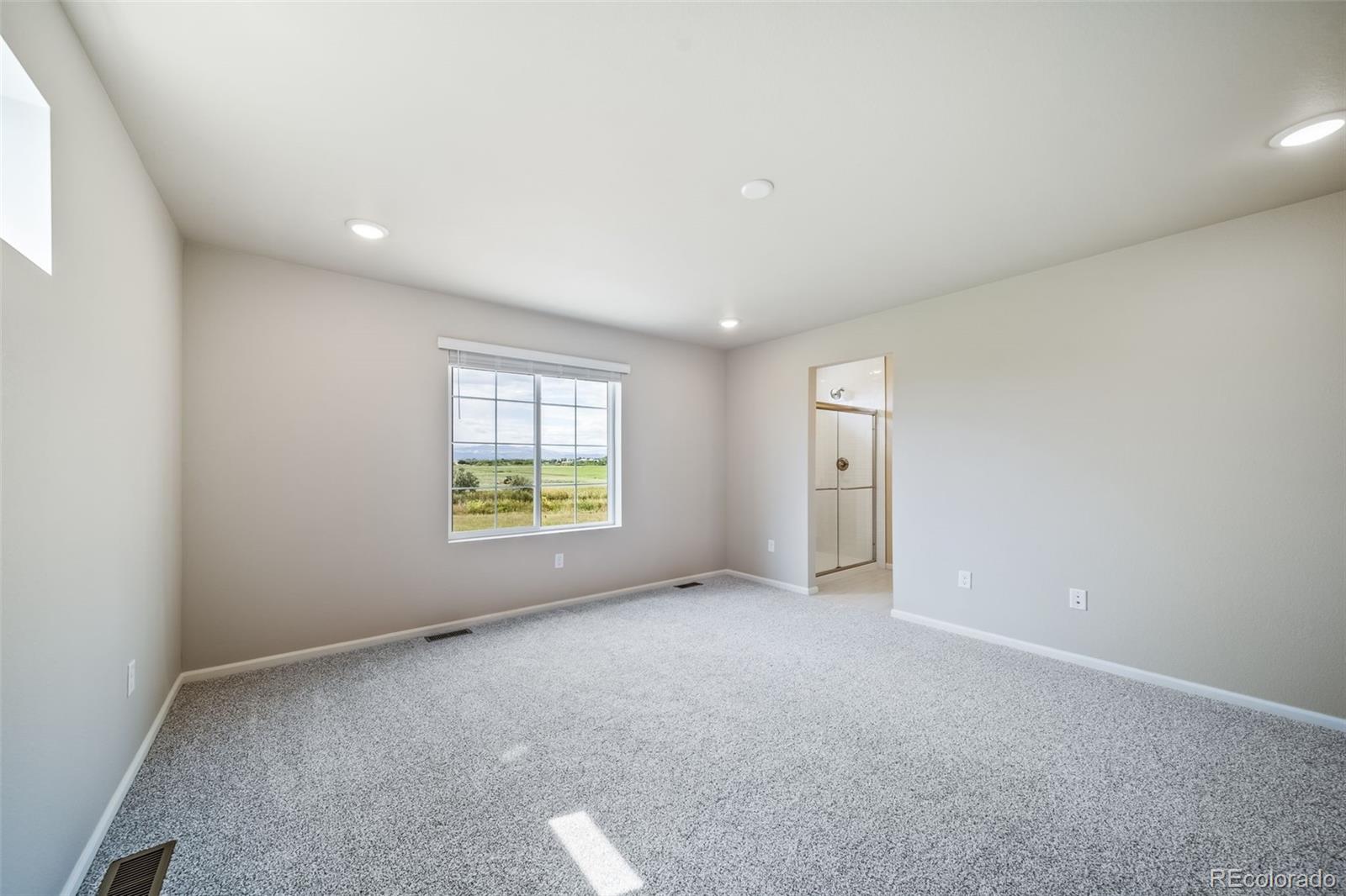 MLS Image #18 for 28655 e 4th place,watkins, Colorado