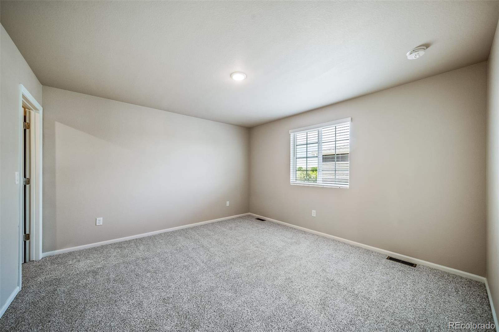 MLS Image #25 for 28655 e 4th place,watkins, Colorado