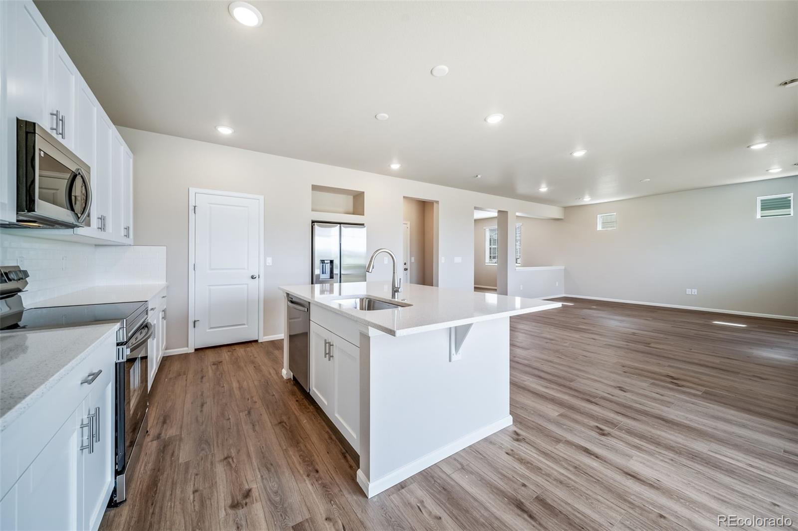 MLS Image #4 for 28655 e 4th place,watkins, Colorado