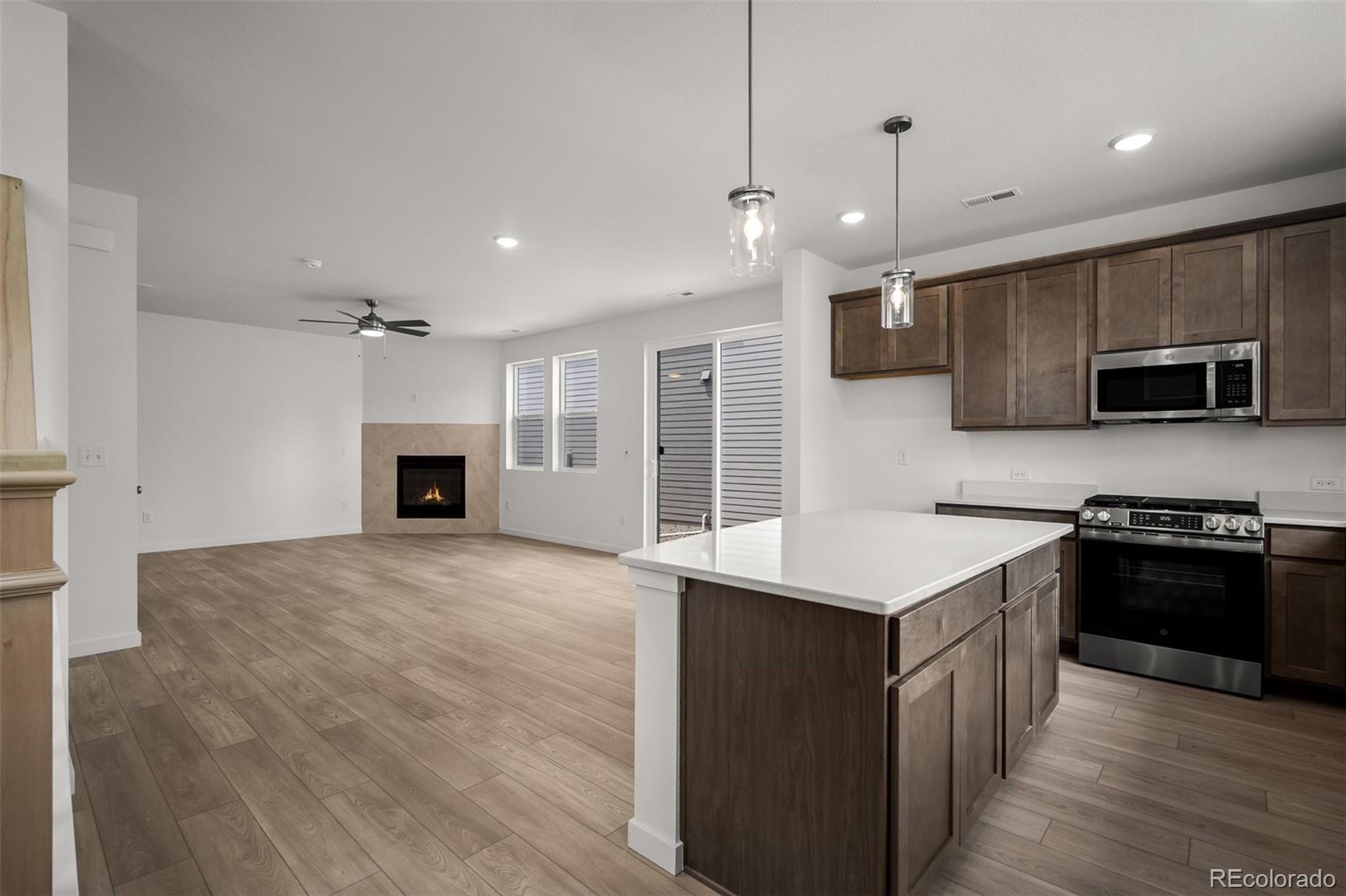 MLS Image #5 for 6336  laud point,colorado springs, Colorado