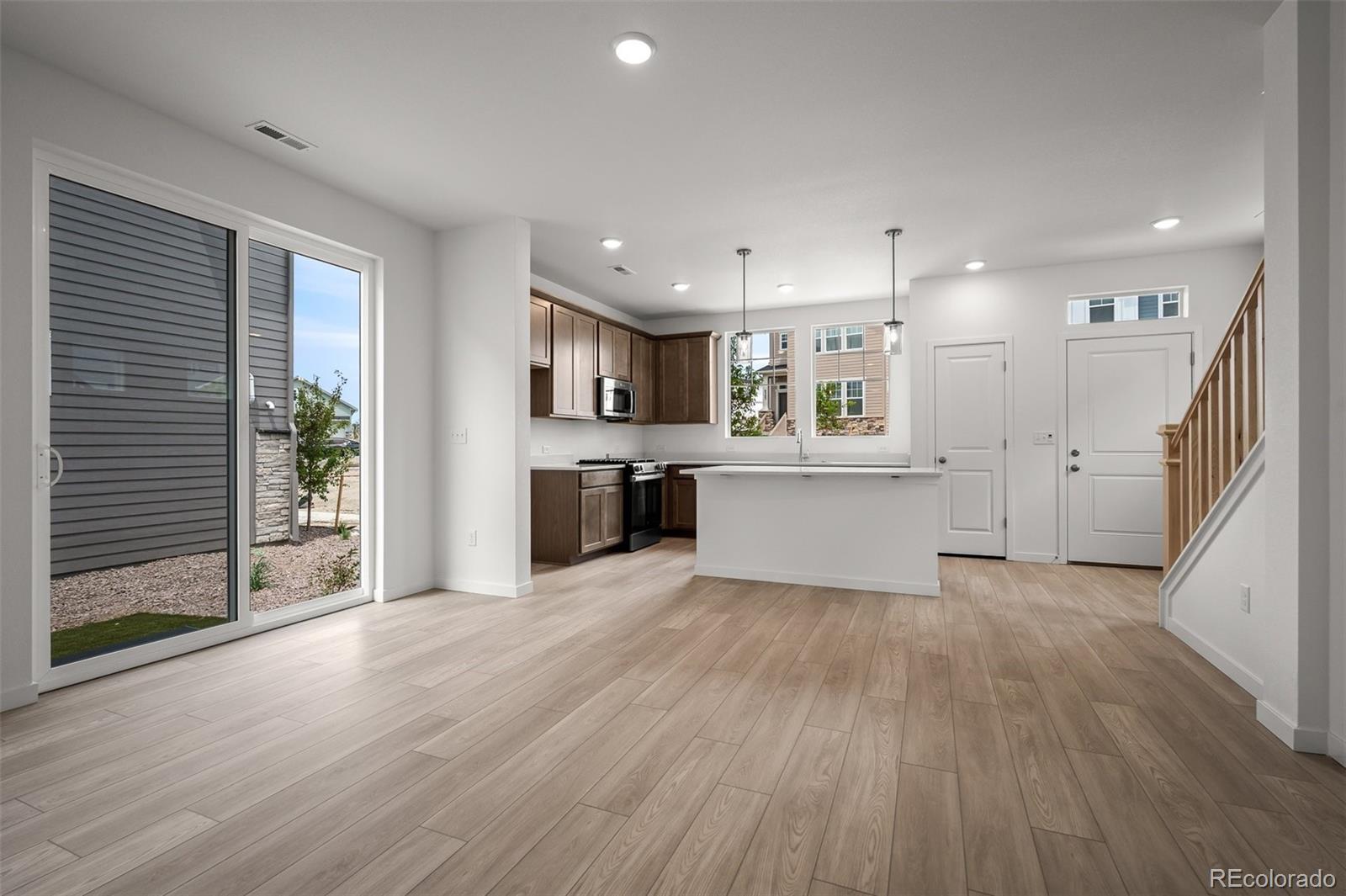 MLS Image #8 for 6336  laud point,colorado springs, Colorado