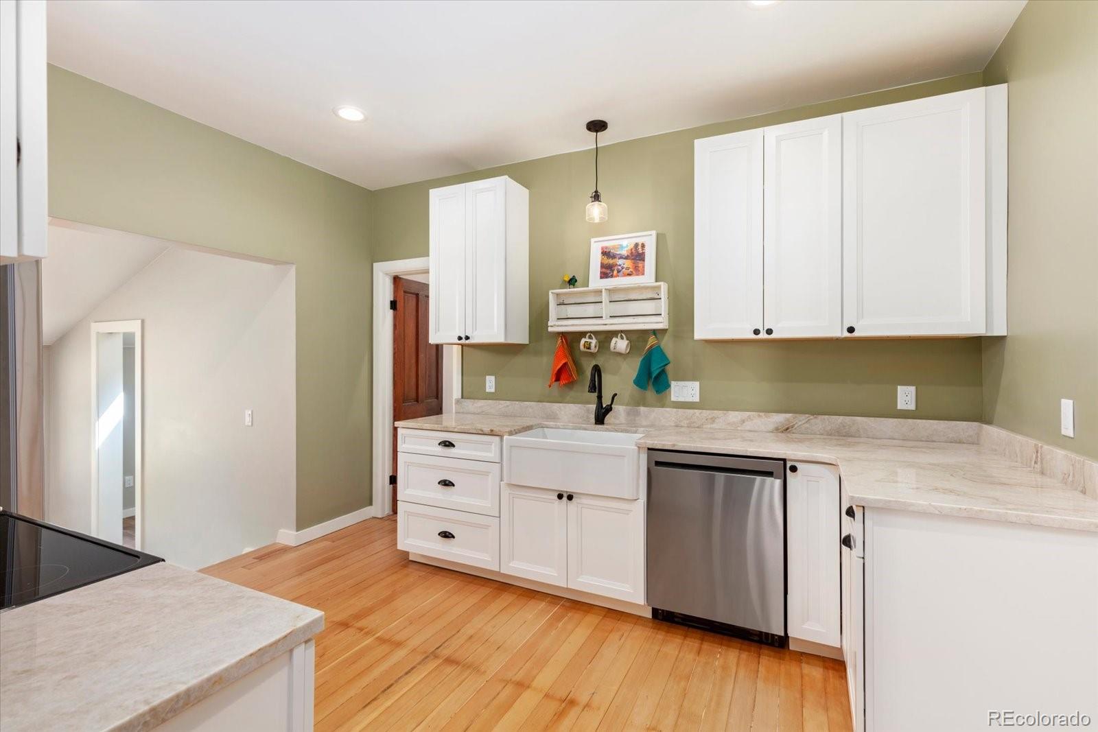 MLS Image #6 for 1025  f street,salida, Colorado