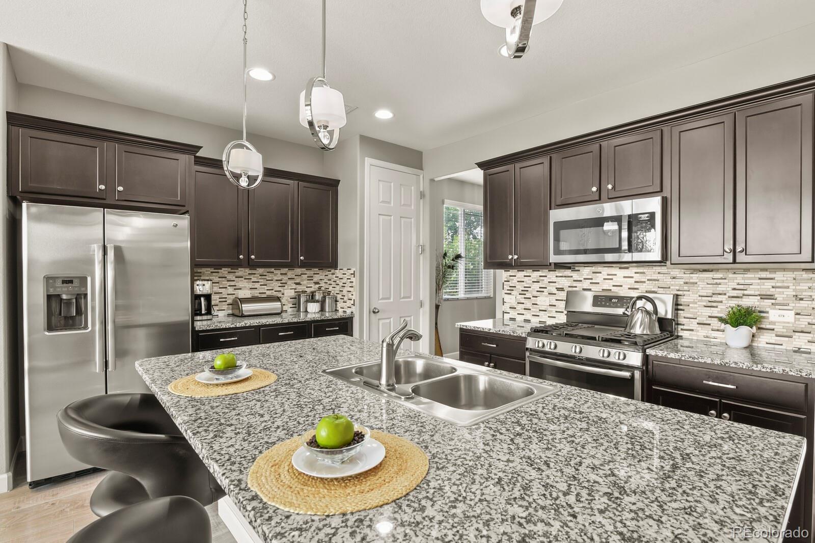 MLS Image #3 for 25524 e byers drive,aurora, Colorado