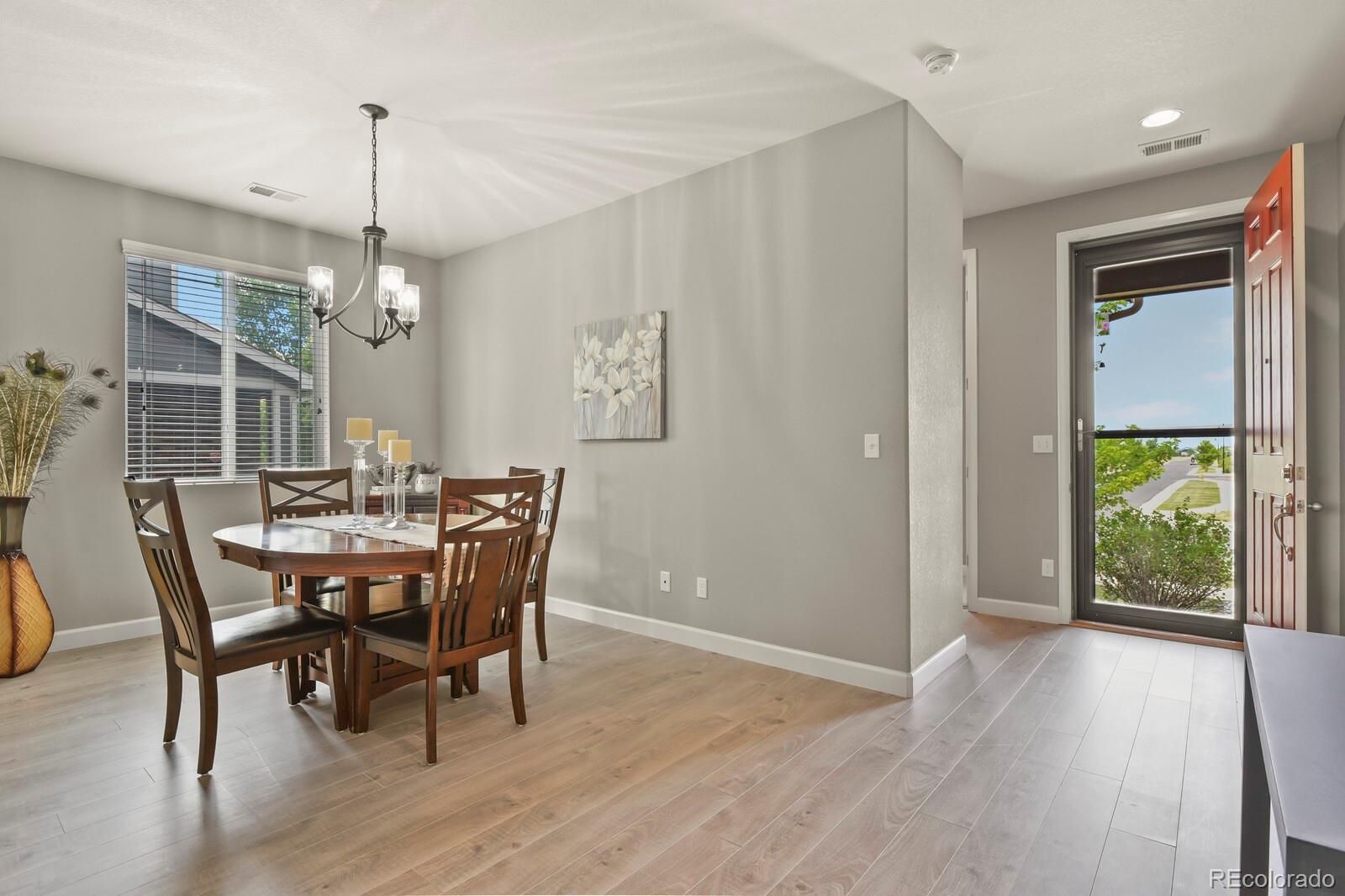 MLS Image #9 for 25524 e byers drive,aurora, Colorado