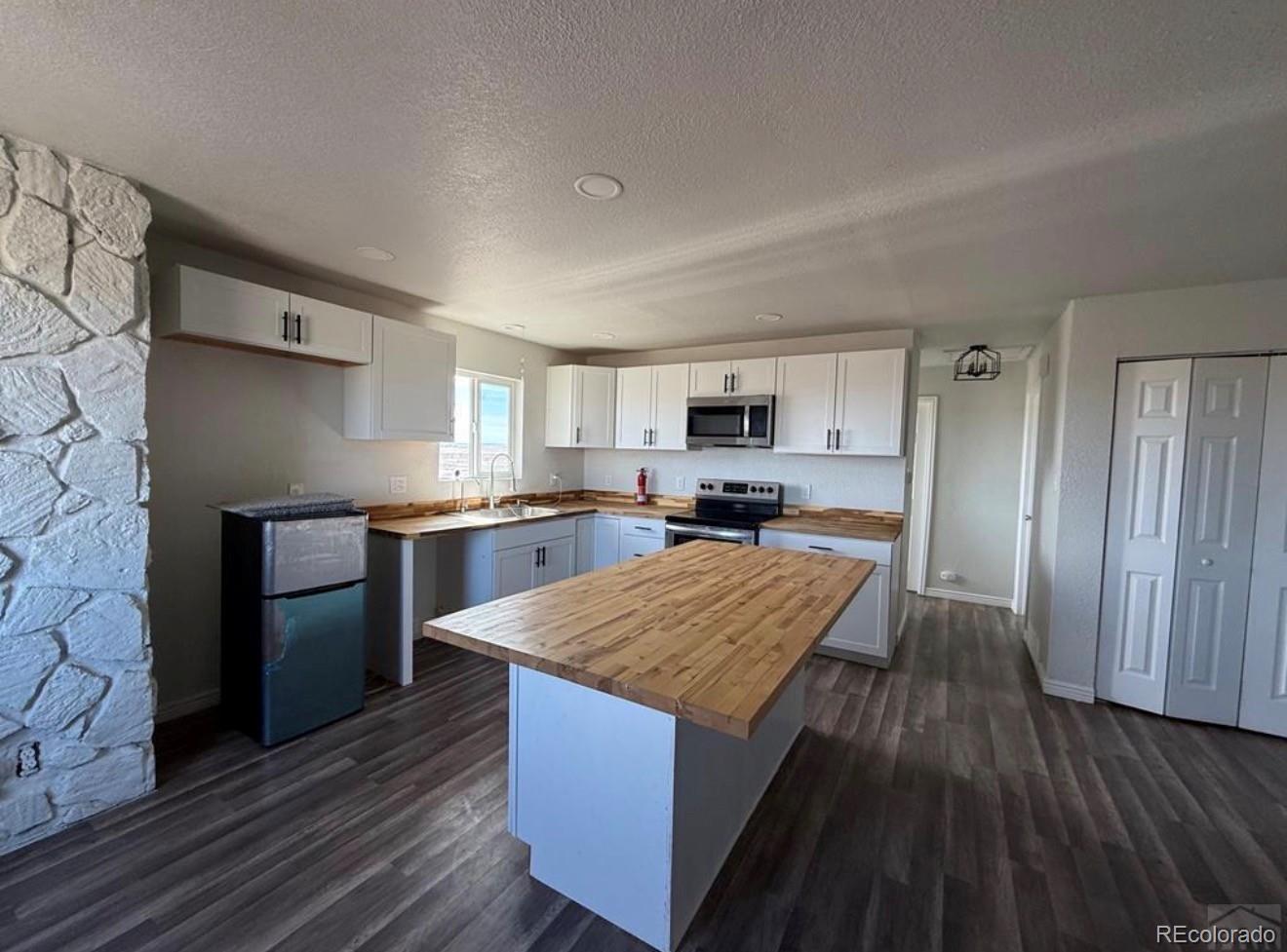 MLS Image #5 for 3417  avondale boulevard,avondale, Colorado