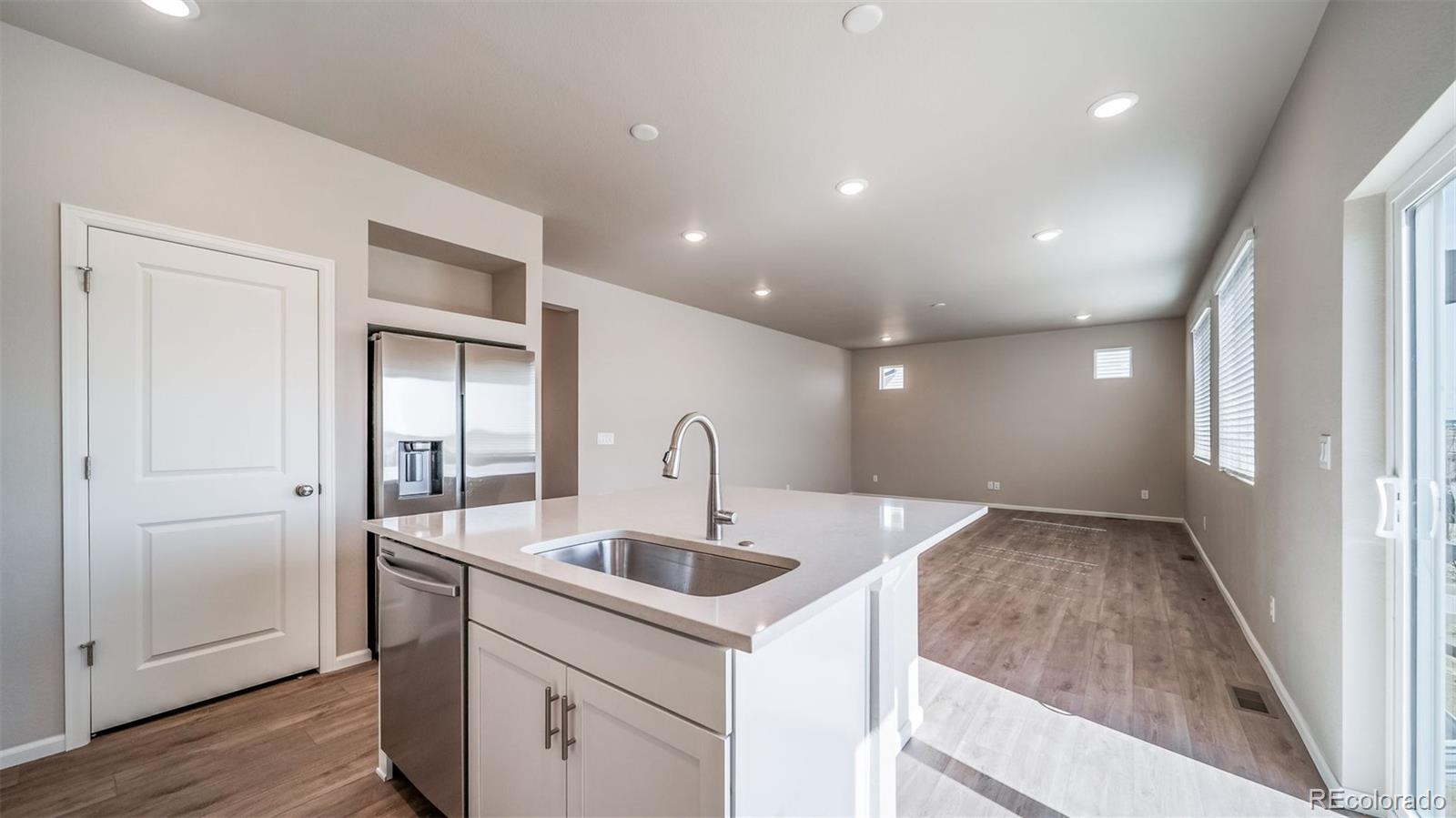 MLS Image #14 for 28671 e 4th place,watkins, Colorado