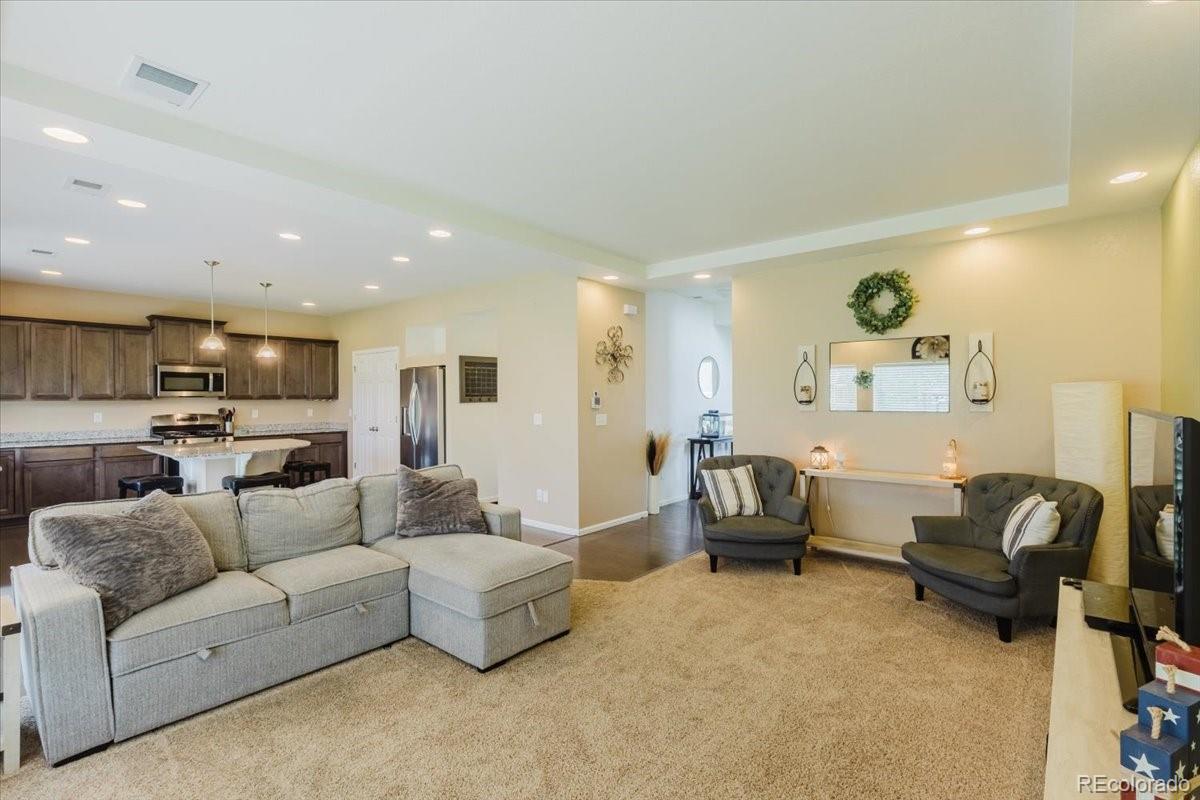 MLS Image #11 for 3455  sandalwood lane,johnstown, Colorado