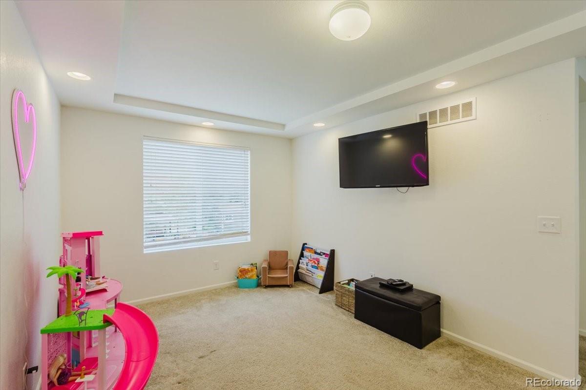 MLS Image #20 for 3455  sandalwood lane,johnstown, Colorado