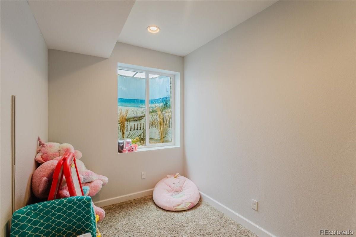 MLS Image #38 for 3455  sandalwood lane,johnstown, Colorado