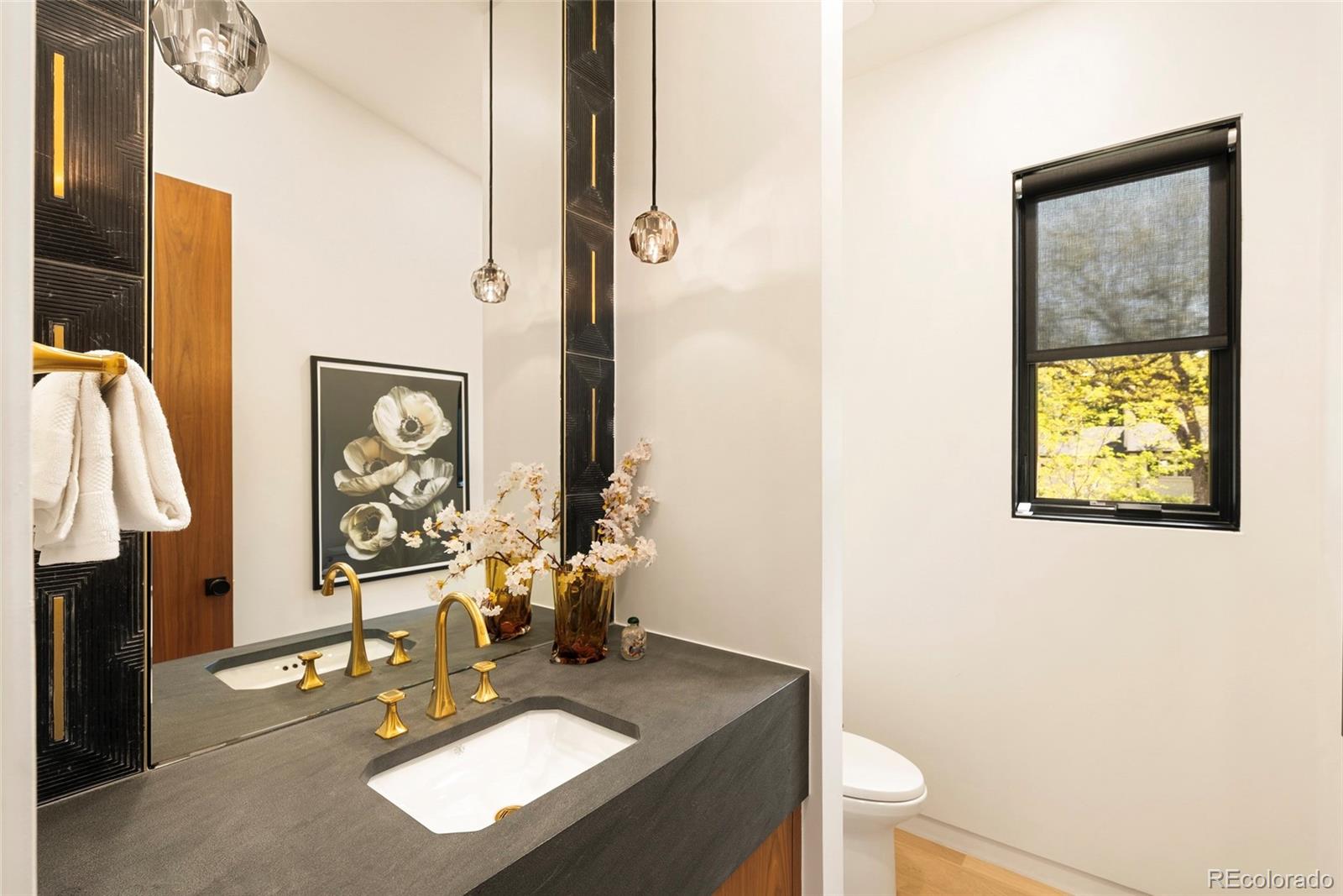 MLS Image #11 for 975 s monroe street,denver, Colorado