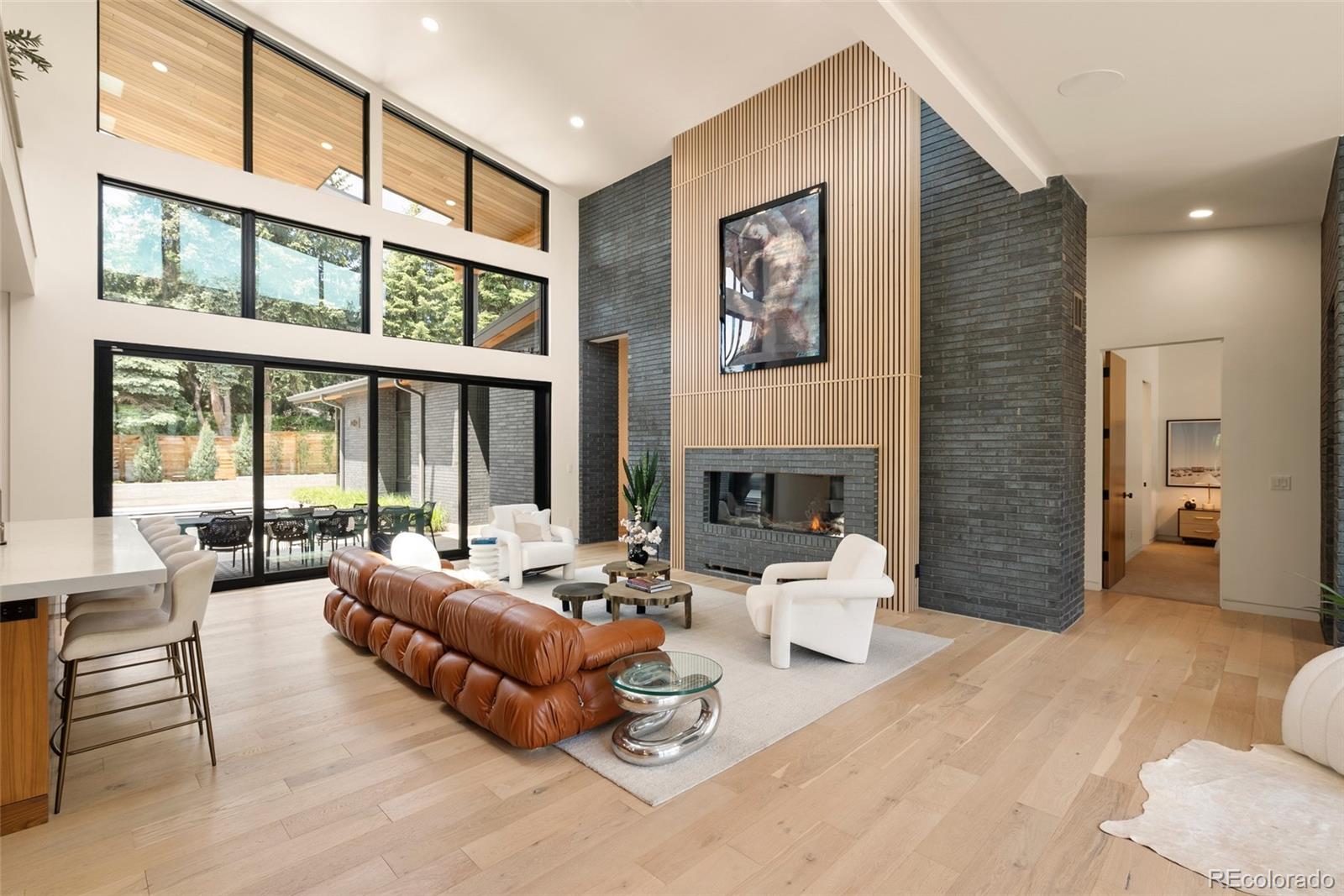 MLS Image #2 for 975 s monroe street,denver, Colorado