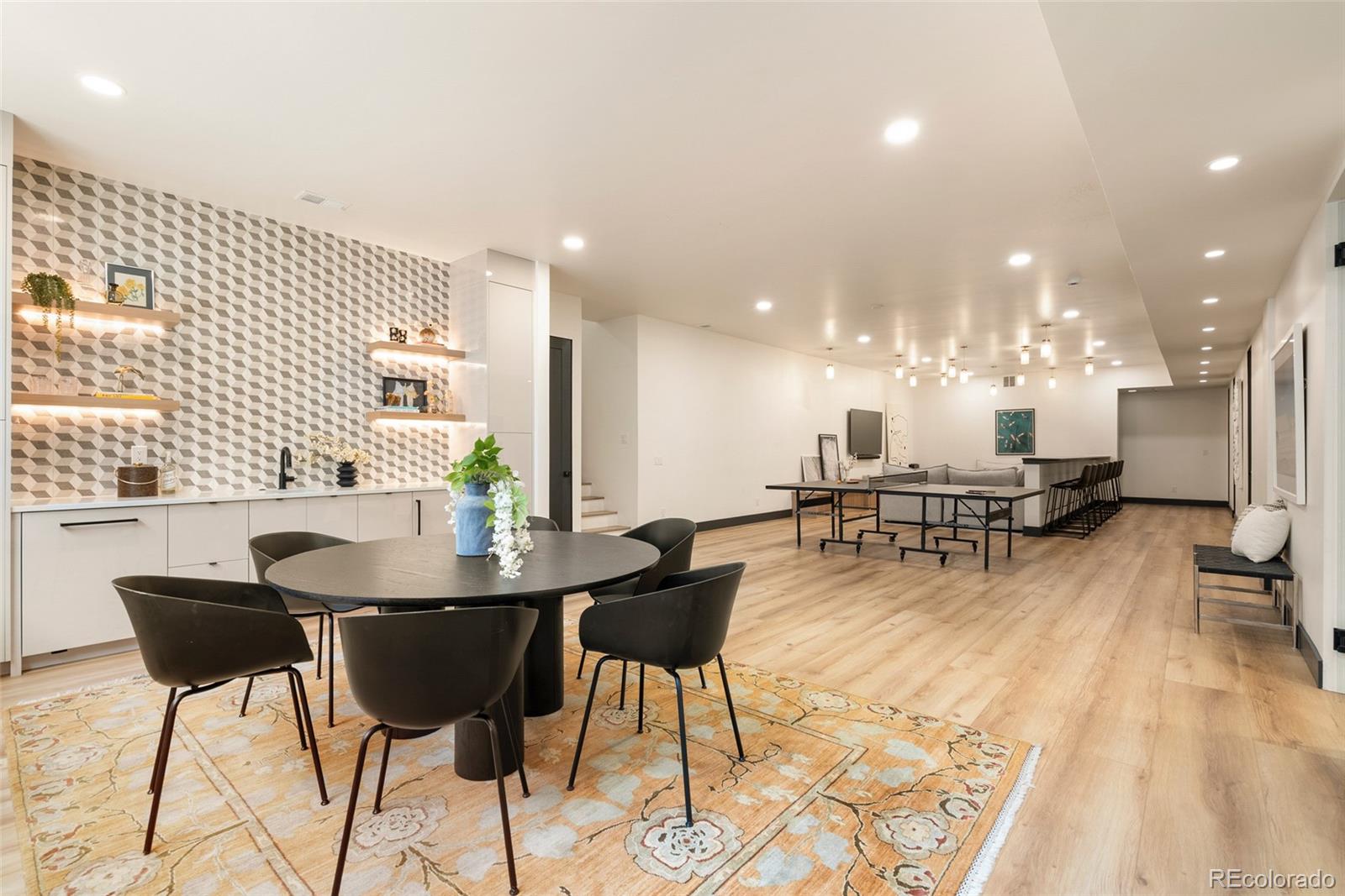 MLS Image #24 for 975 s monroe street,denver, Colorado
