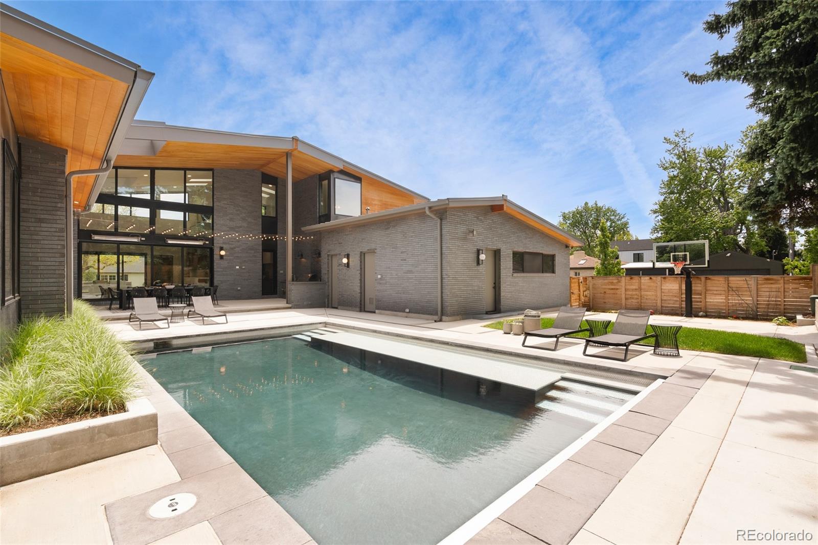 MLS Image #32 for 975 s monroe street,denver, Colorado