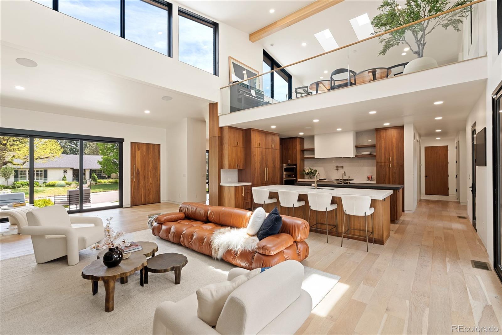 MLS Image #4 for 975 s monroe street,denver, Colorado