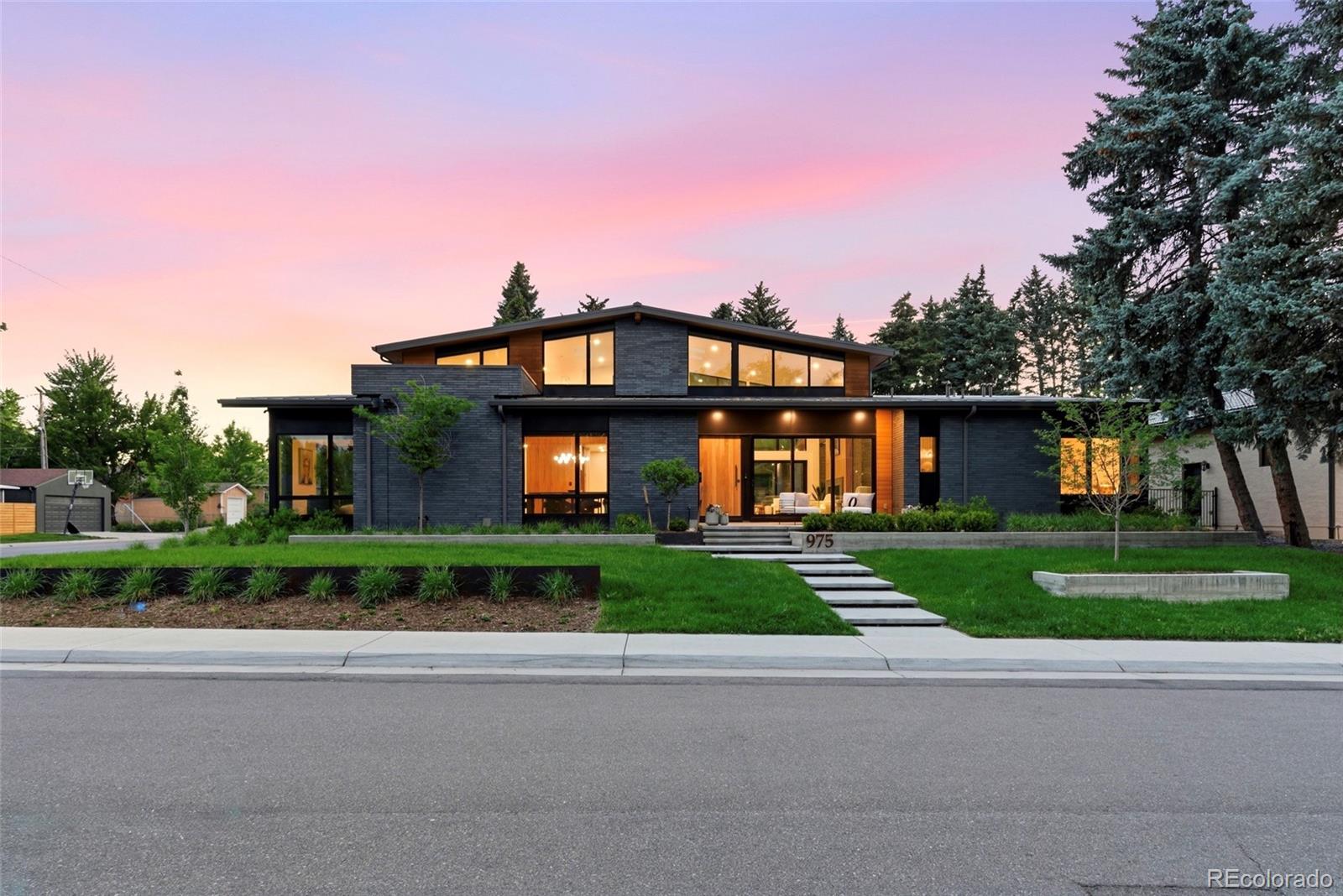 MLS Image #43 for 975 s monroe street,denver, Colorado