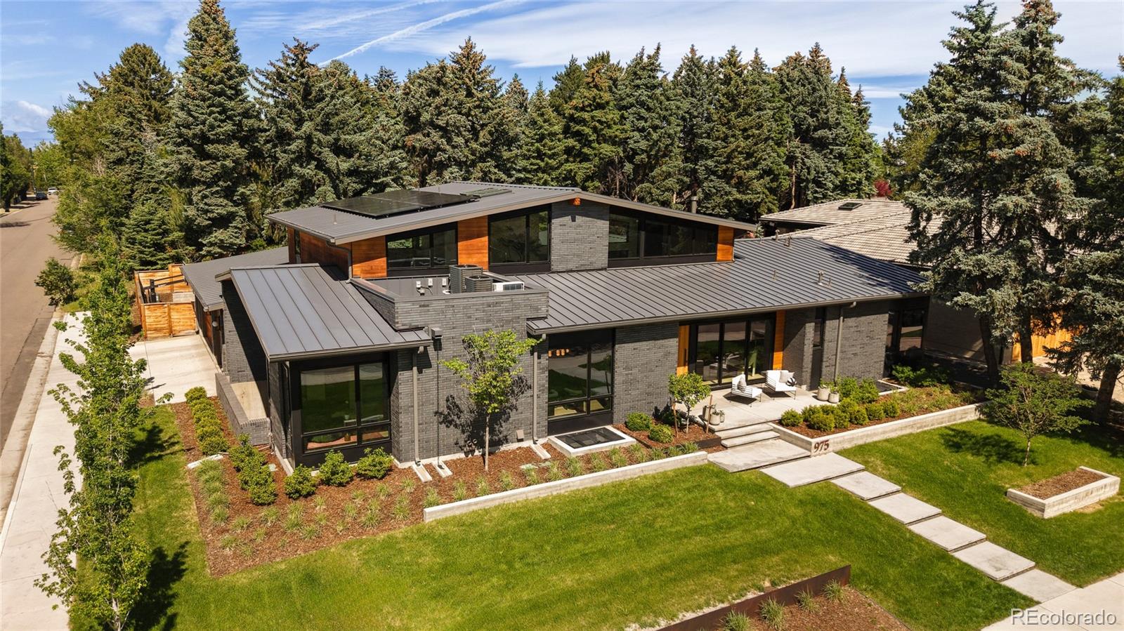 MLS Image #47 for 975 s monroe street,denver, Colorado