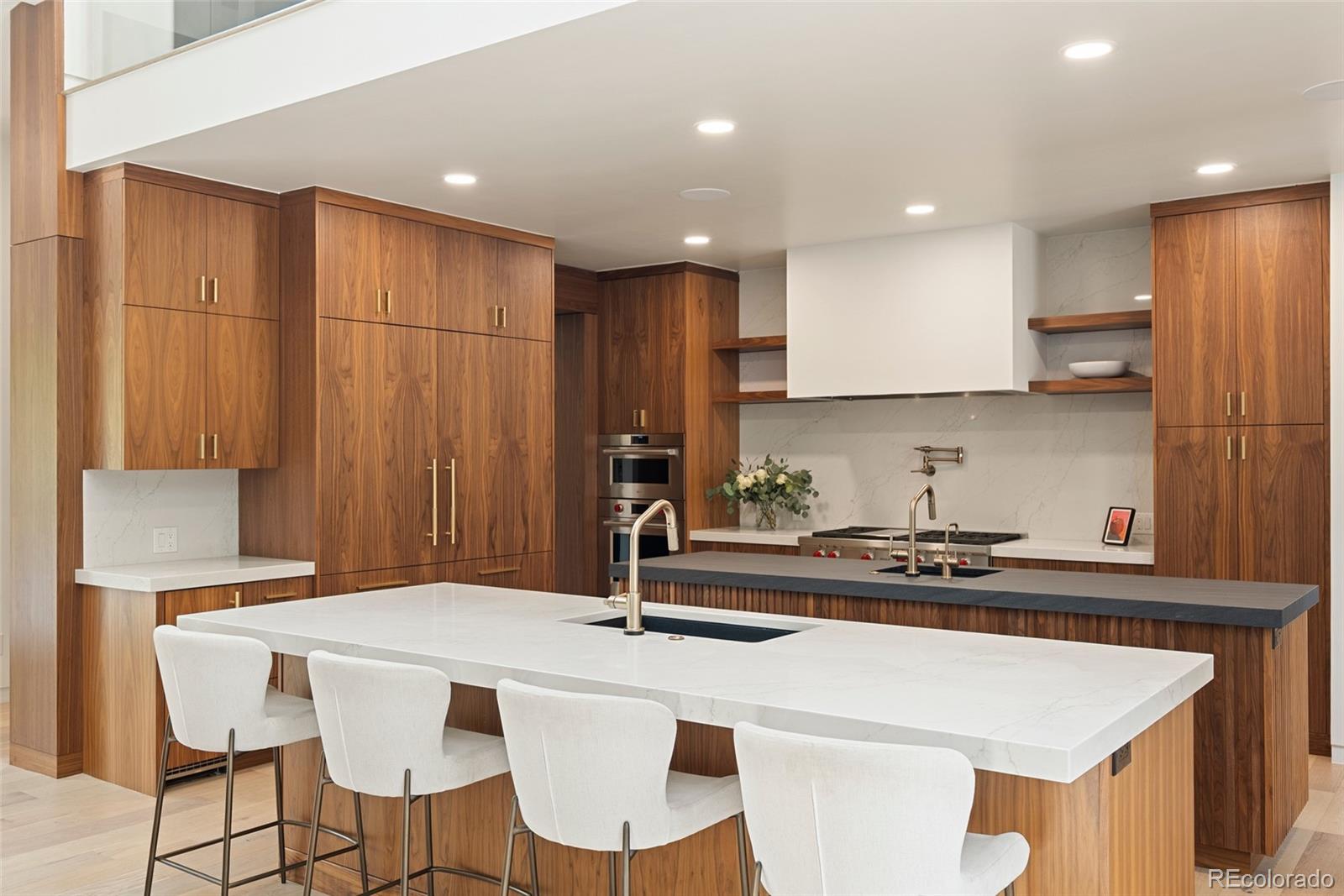 MLS Image #7 for 975 s monroe street,denver, Colorado