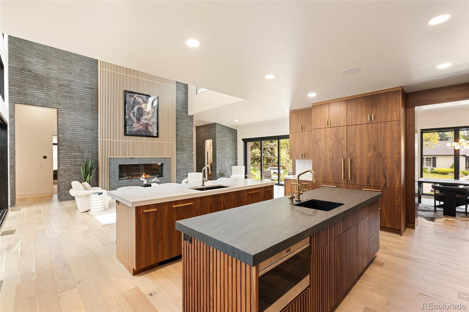 MLS Image #8 for 975 s monroe street,denver, Colorado