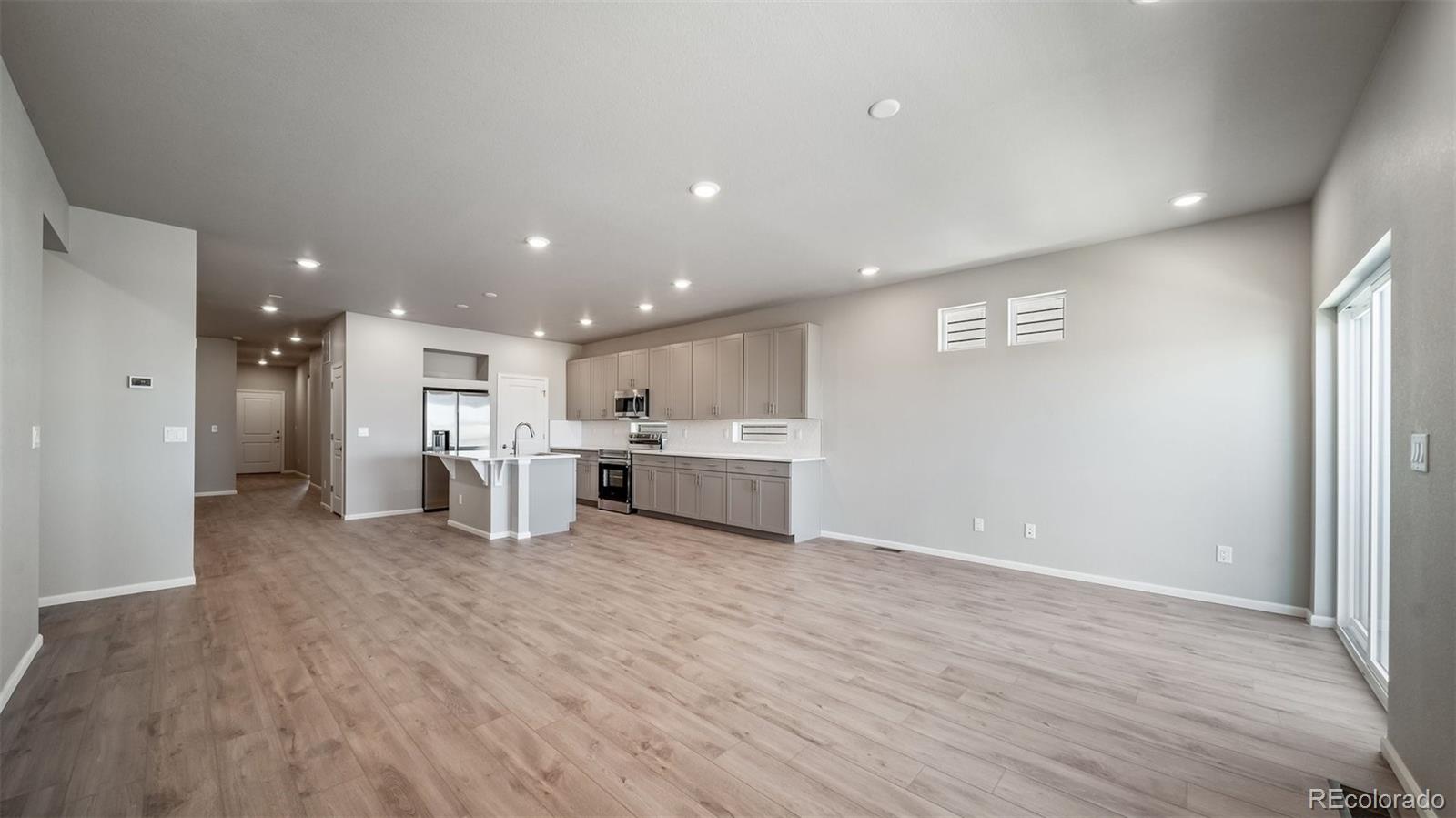 MLS Image #7 for 28689 e 4th place,watkins, Colorado