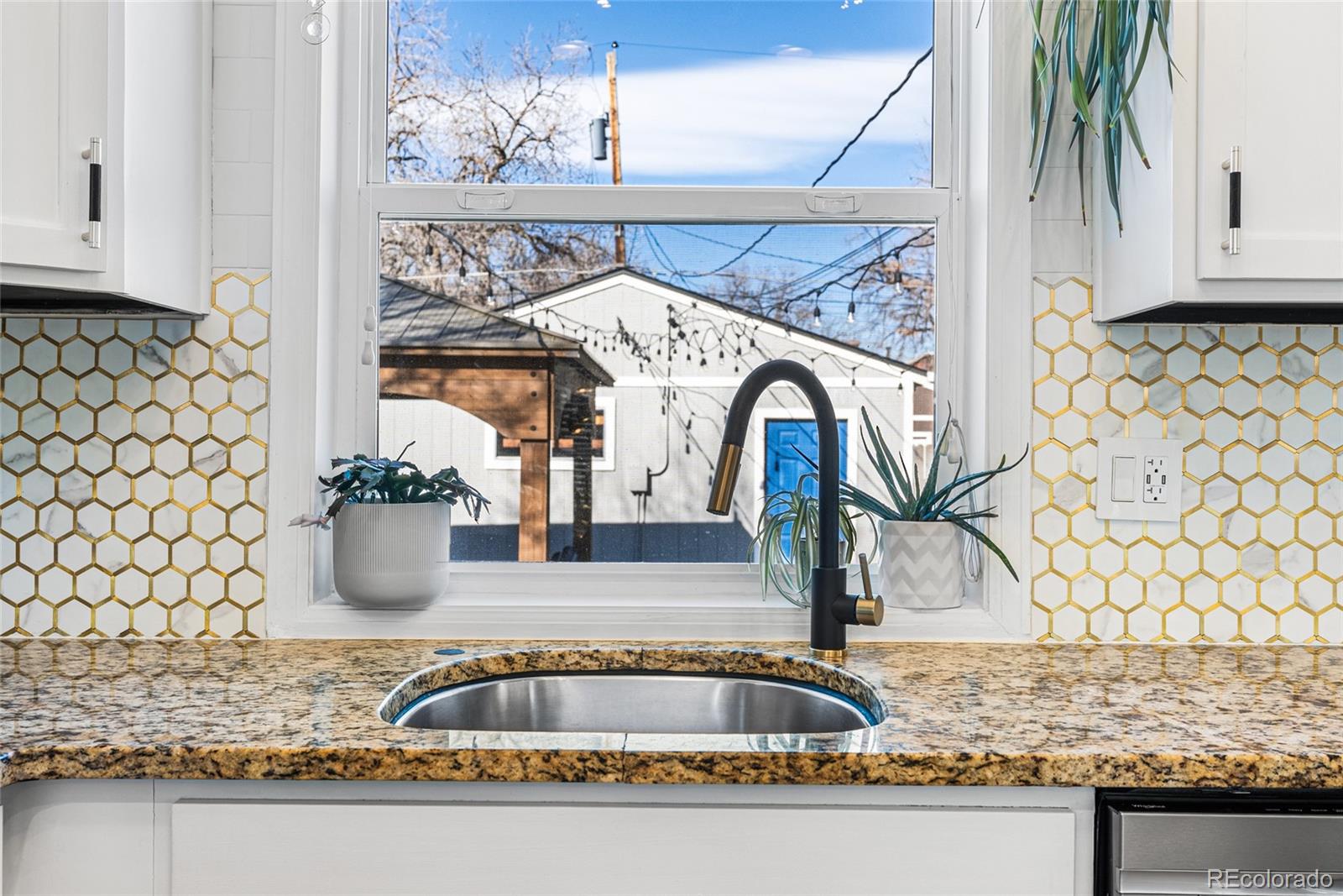 MLS Image #10 for 4975  knox court,denver, Colorado