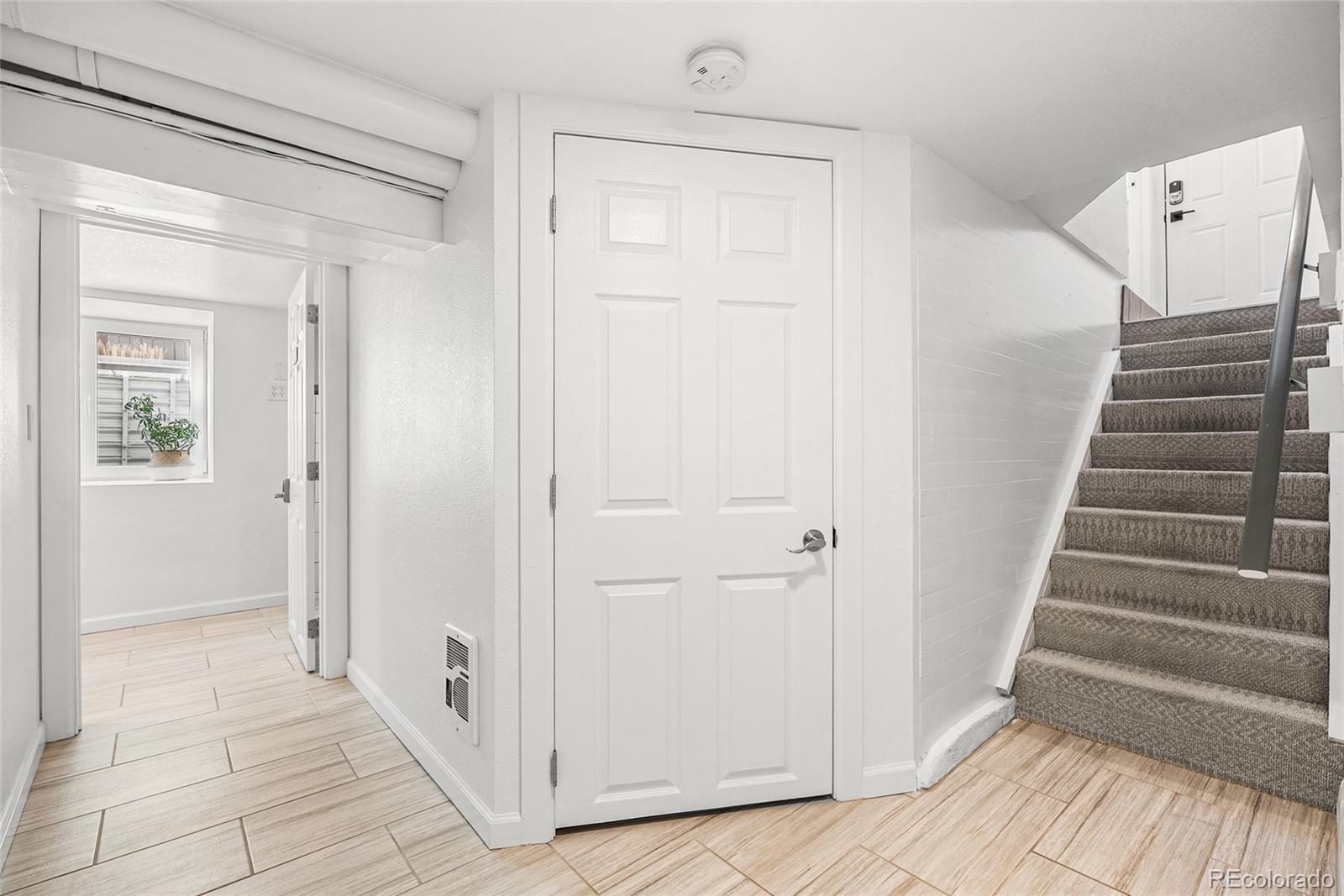 MLS Image #22 for 4975  knox court,denver, Colorado