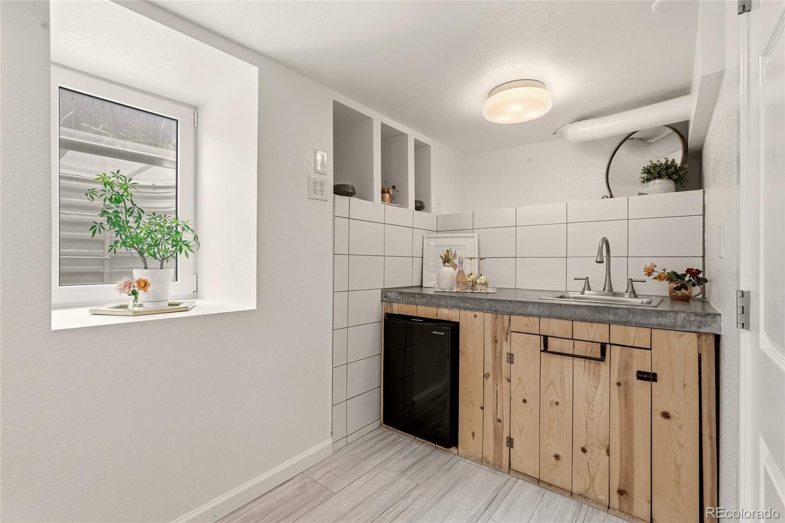 MLS Image #27 for 4975  knox court,denver, Colorado