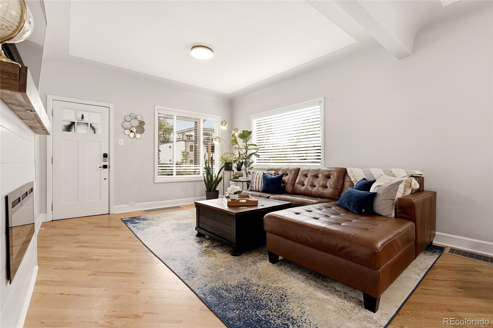 MLS Image #4 for 4975  knox court,denver, Colorado