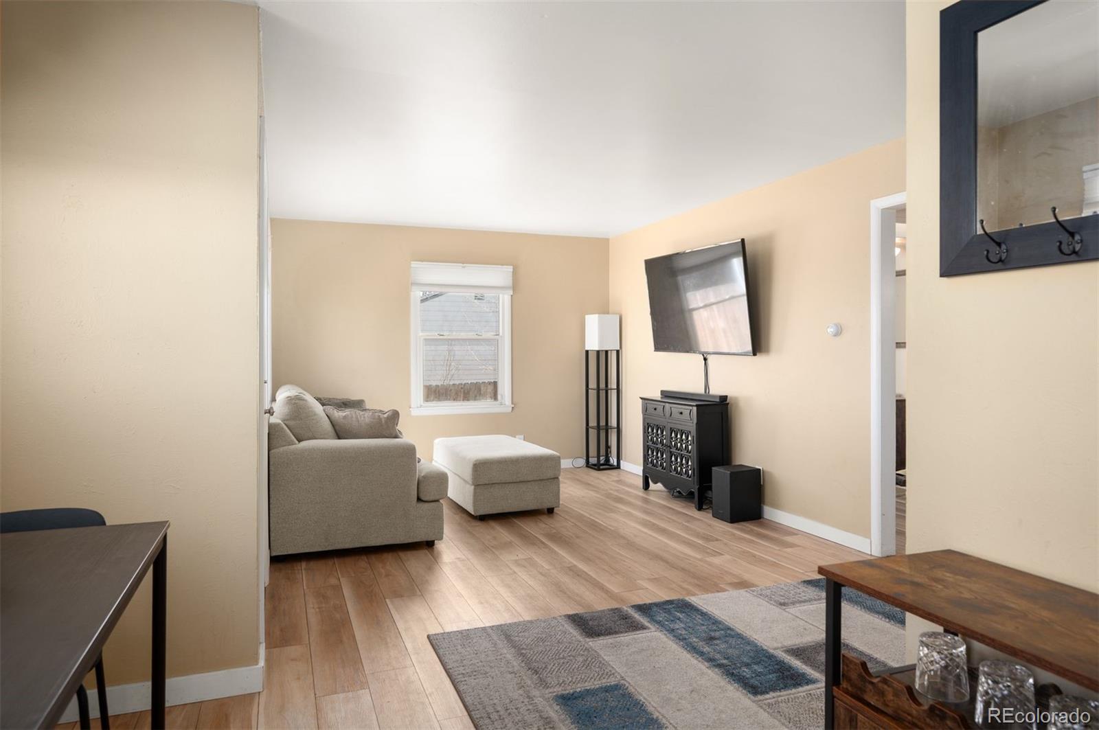 MLS Image #3 for 729 s osage street,denver, Colorado